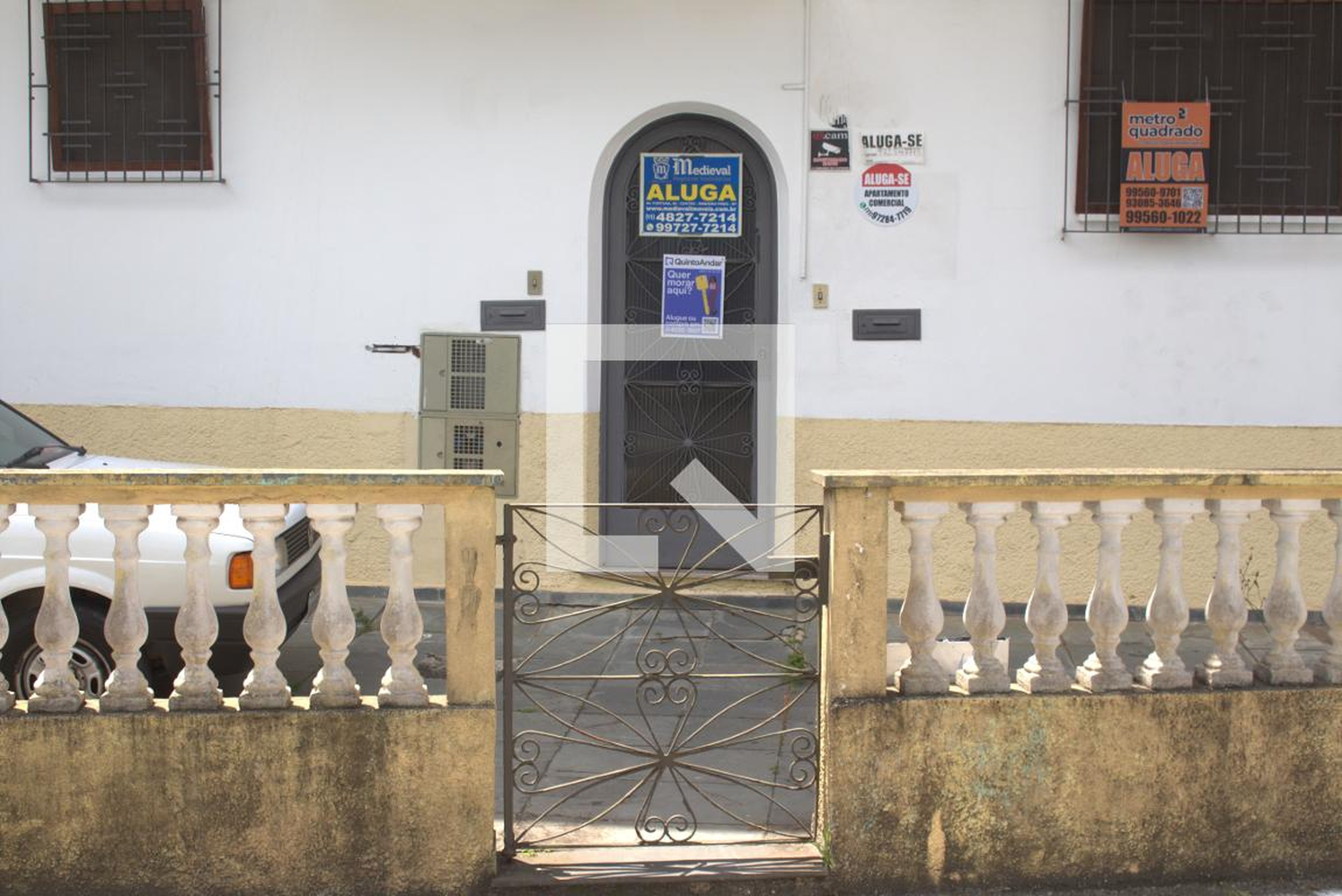 fachada Condomínio em Rua Domingos Balzani, 10