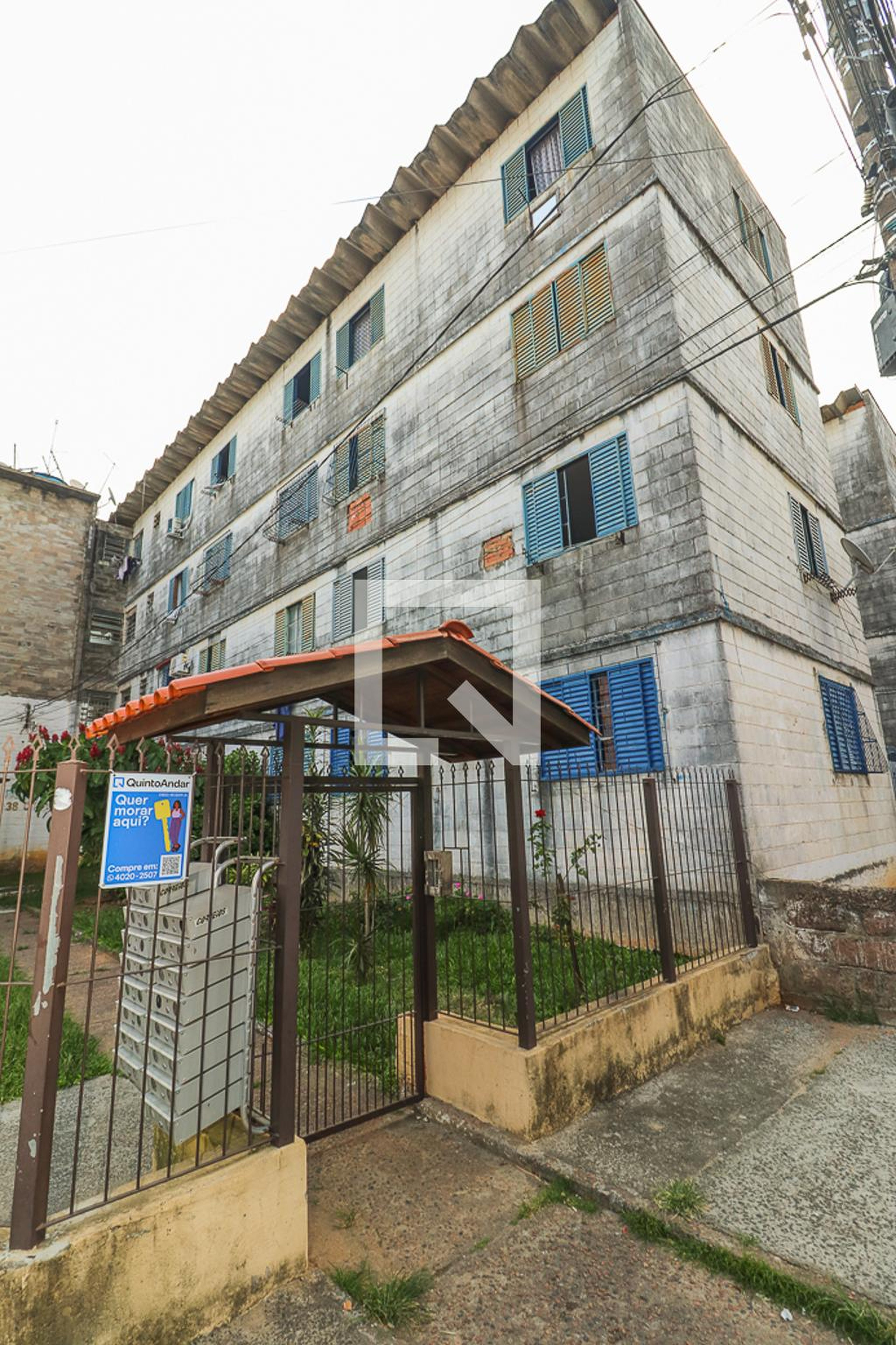 Fachada Condomínio em Avenida Adelino Ferreira Jardim, 145
