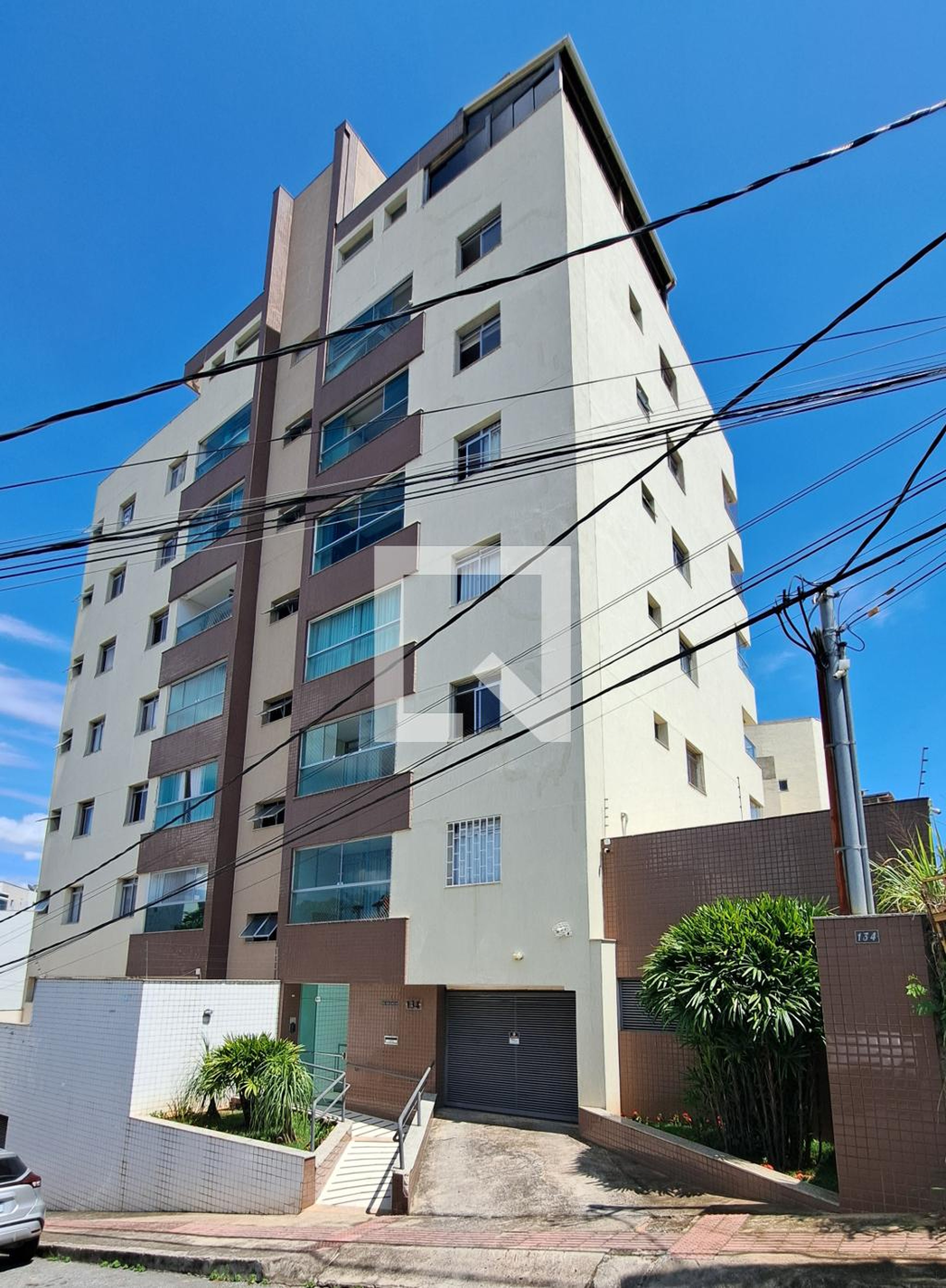 Fachada Condomínio em Rua Mikhail Nime Safar, 134