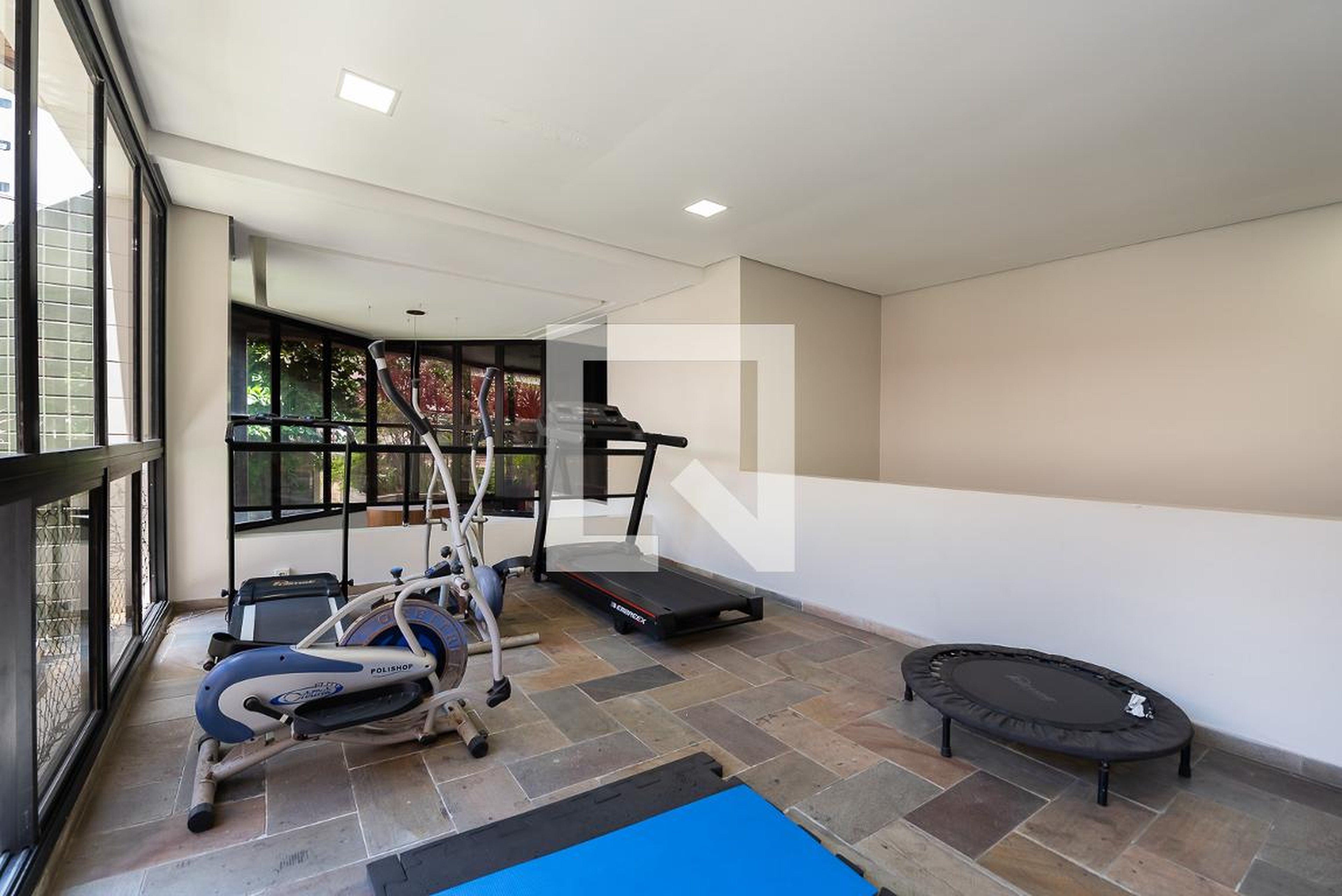 Academia - Edifício Torre de Bari