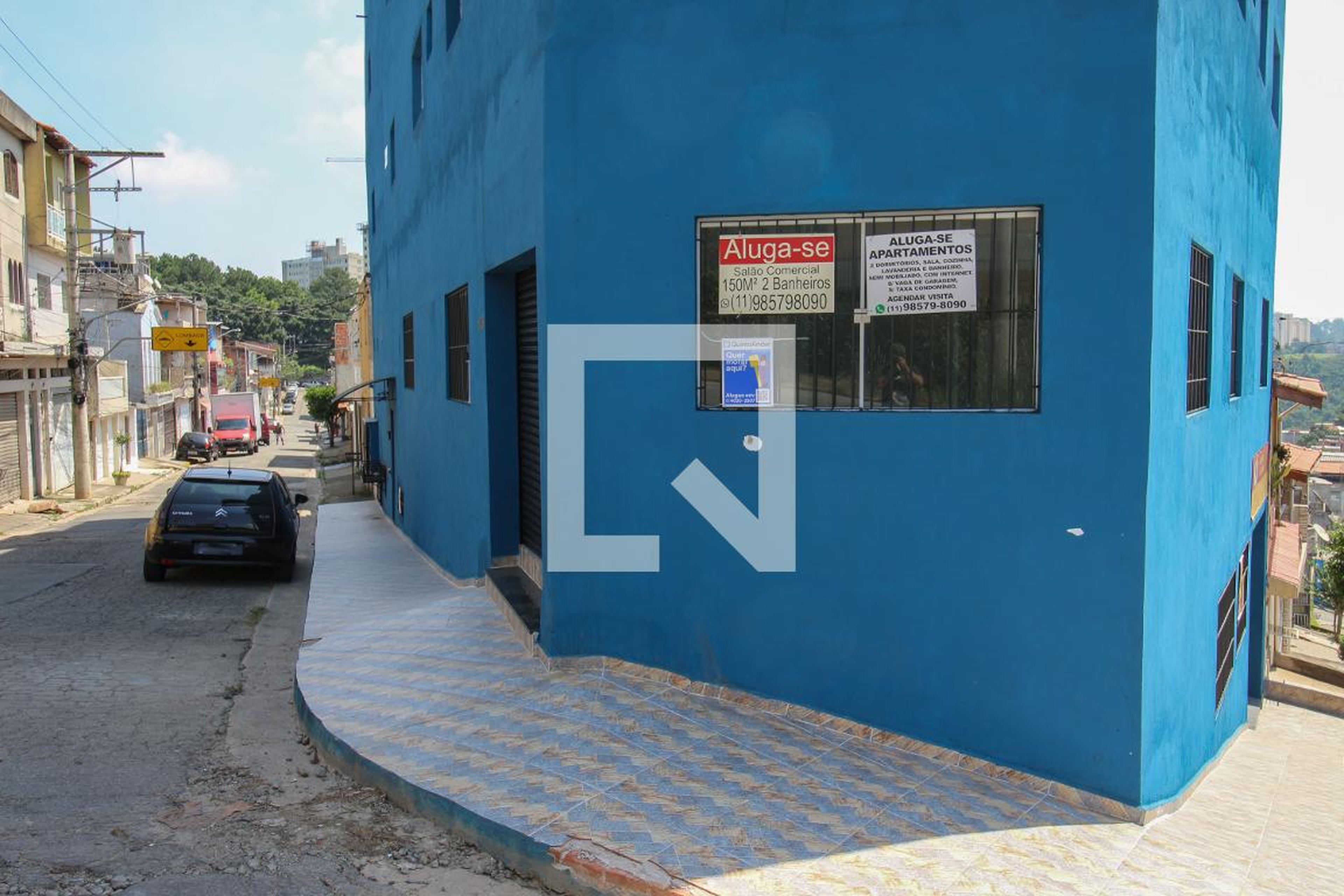 Fachada Condomínio em Rua Francesco Navarrini, 171