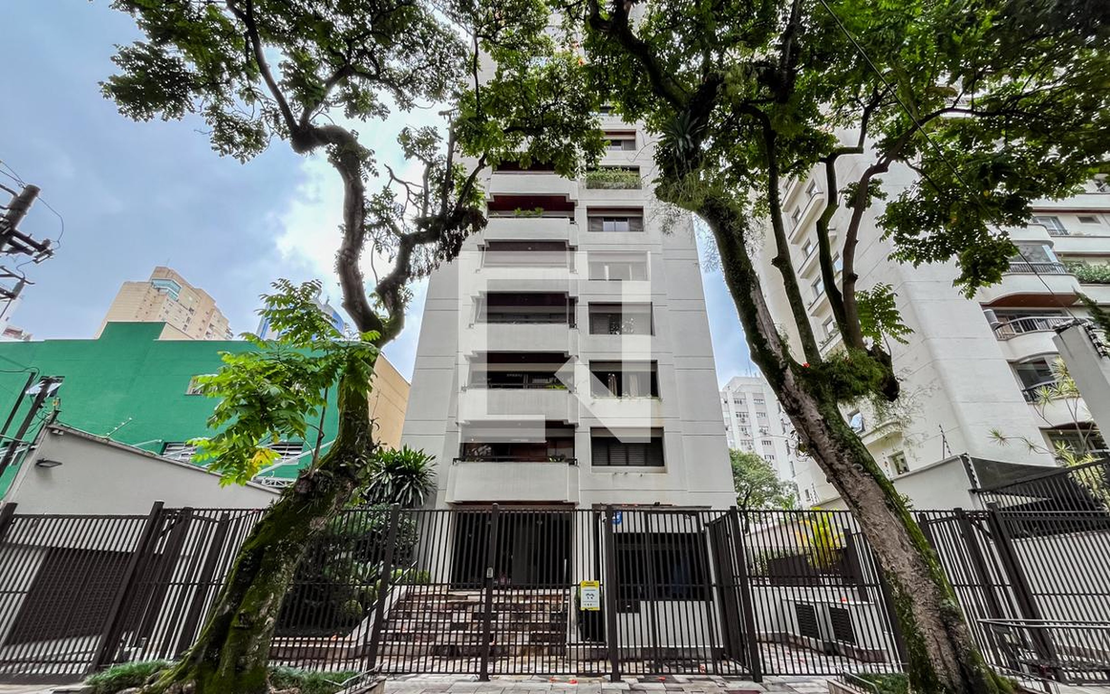 Fachada Condomínio Grão Ducado de Luxemburgo