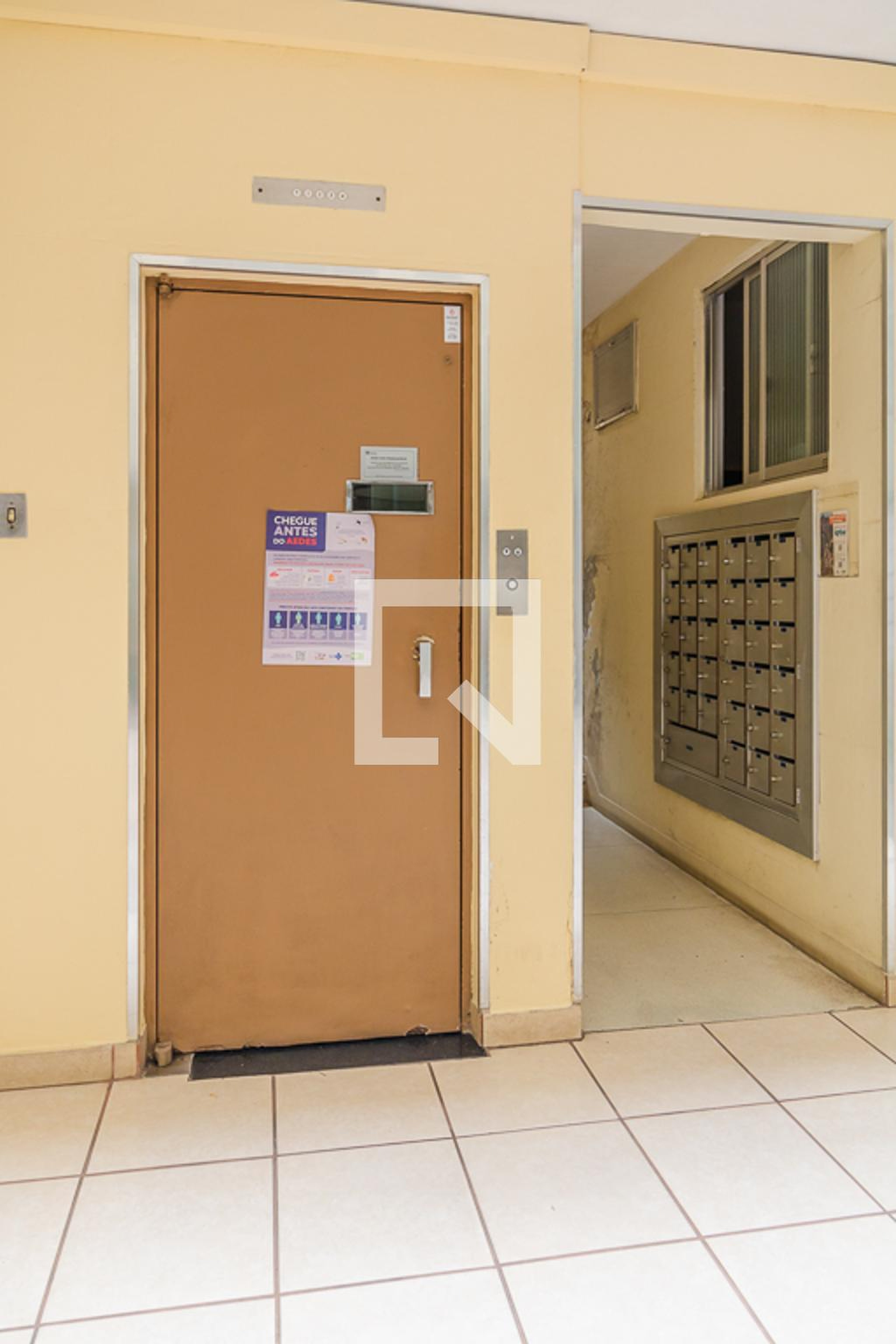 Hall de entrada - Esmeralda