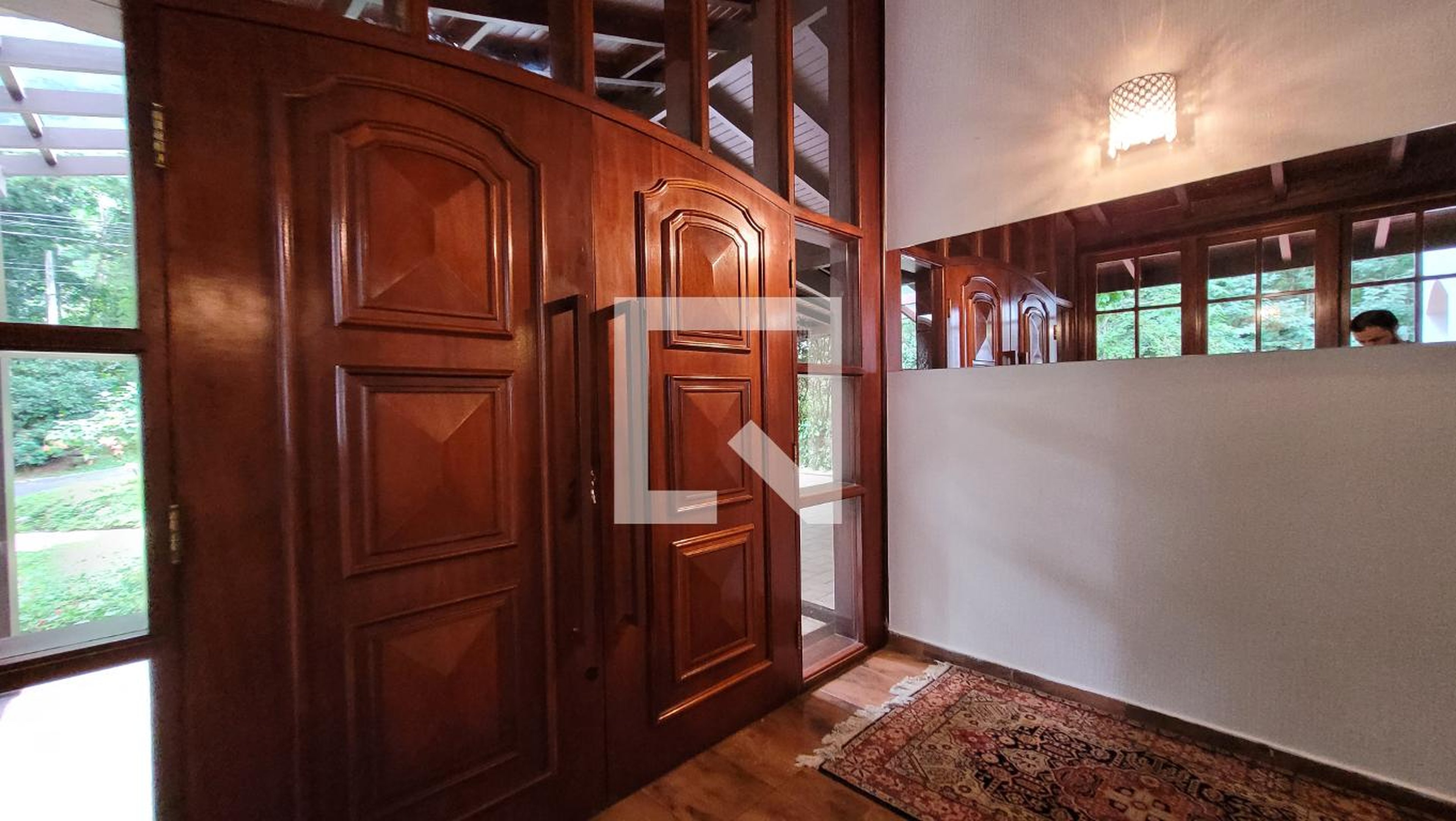 Hall de entrada Condomínio em Rua Doutor Antônio Abramides, 854