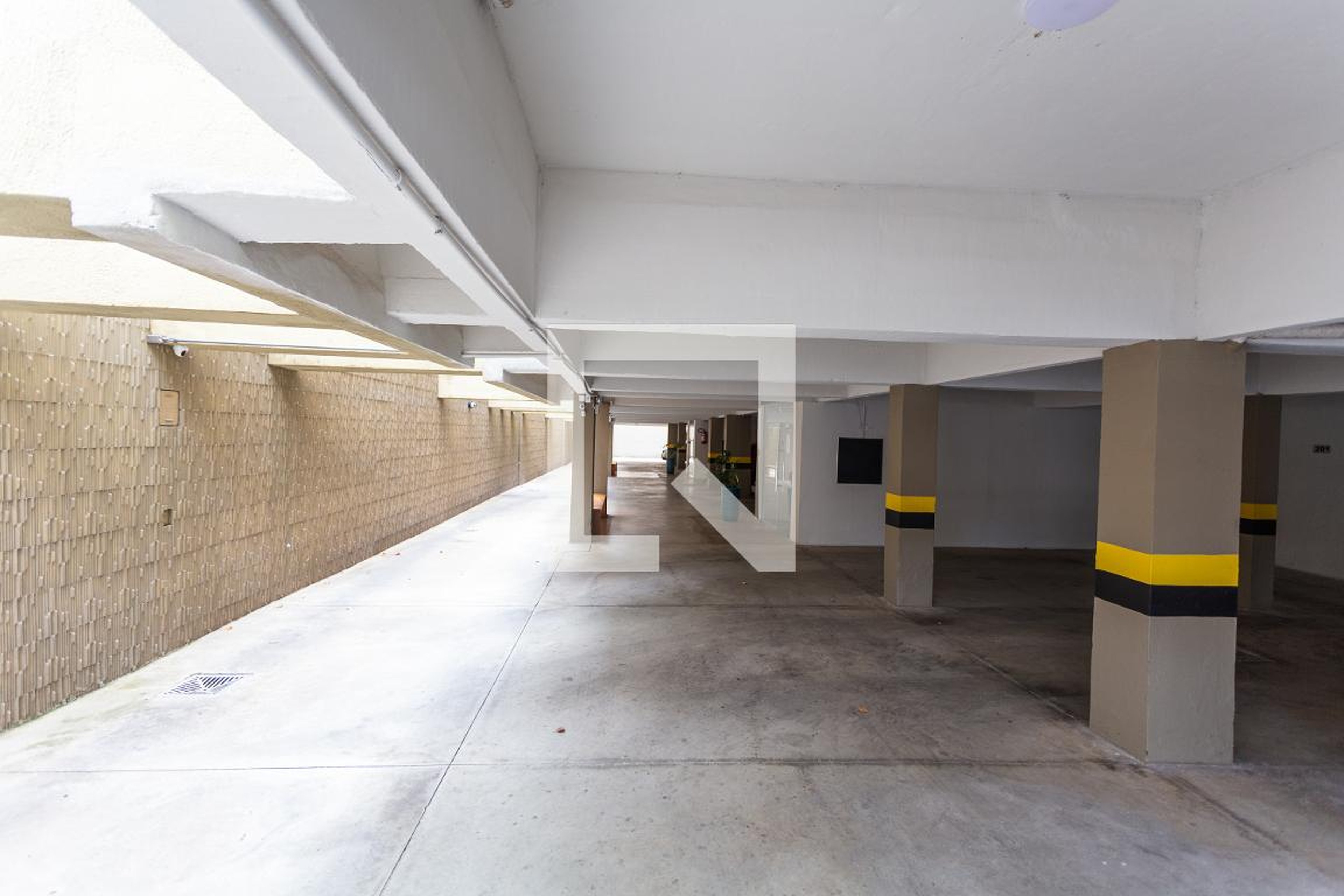 Entrada - Emerenciana Camargos