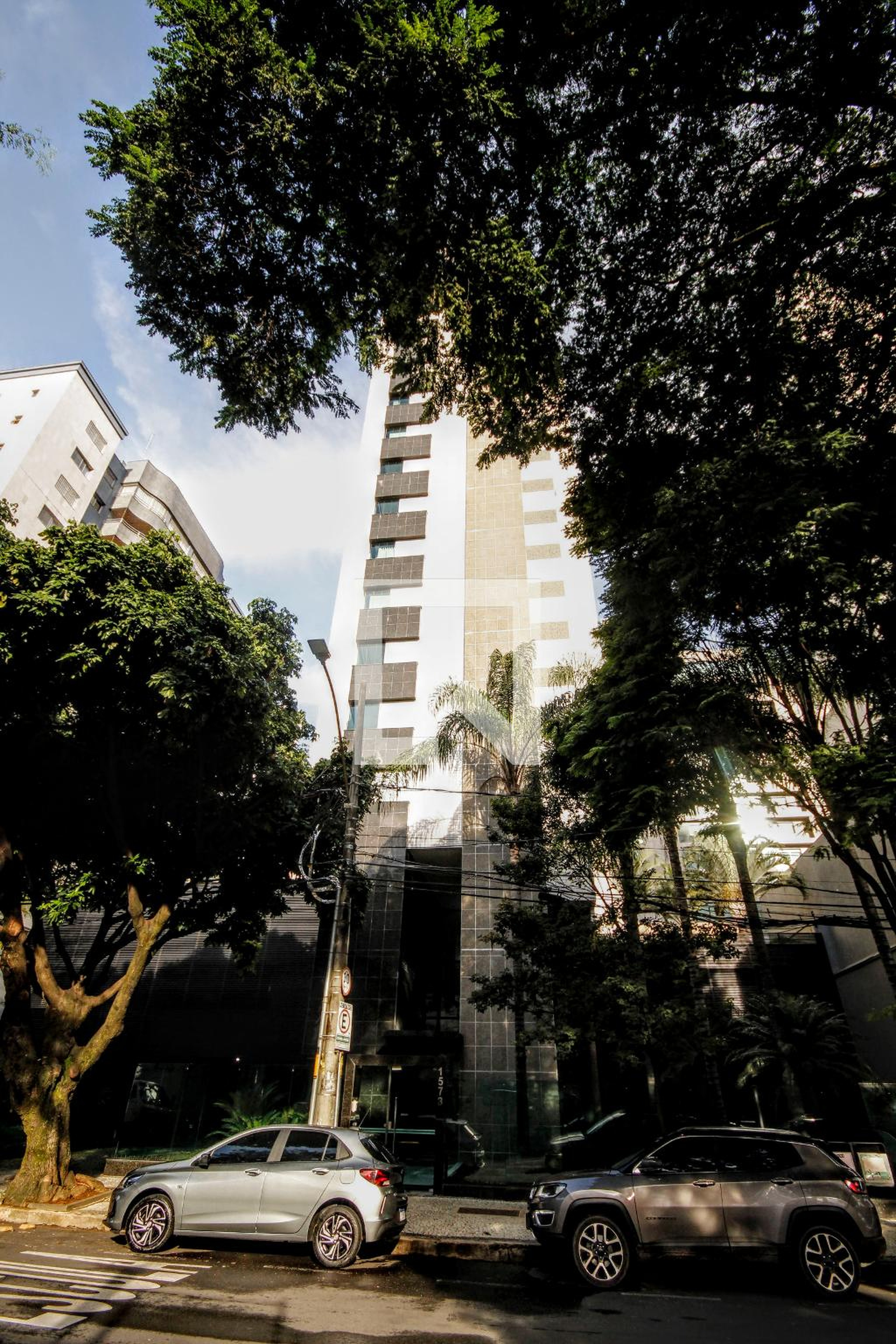 Fachada Condomínio em Rua Paracatu, 1573