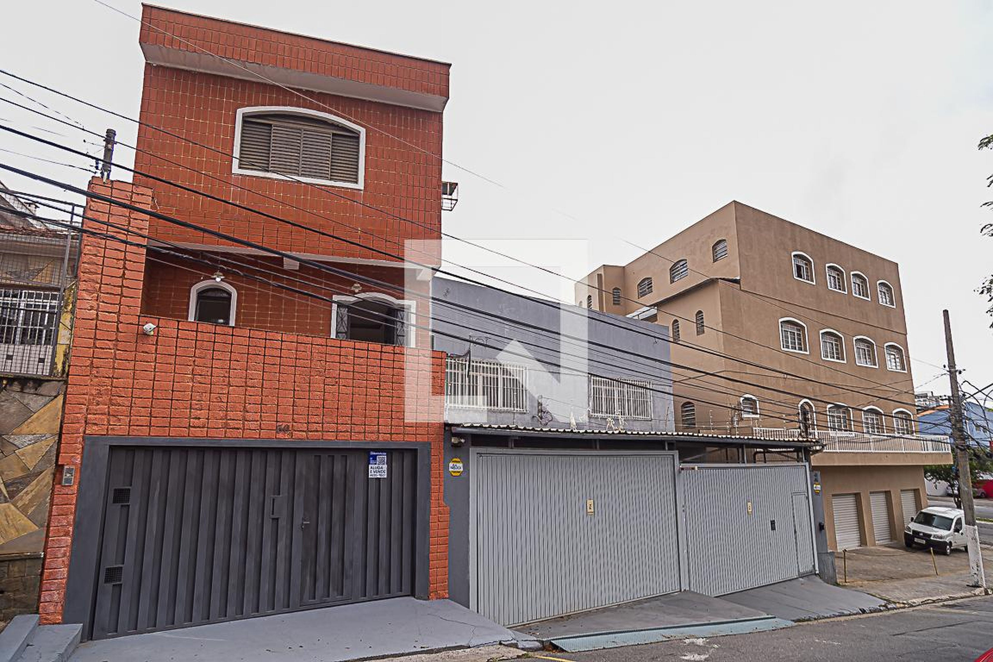 Fachada Condomínio Vila Grenoble