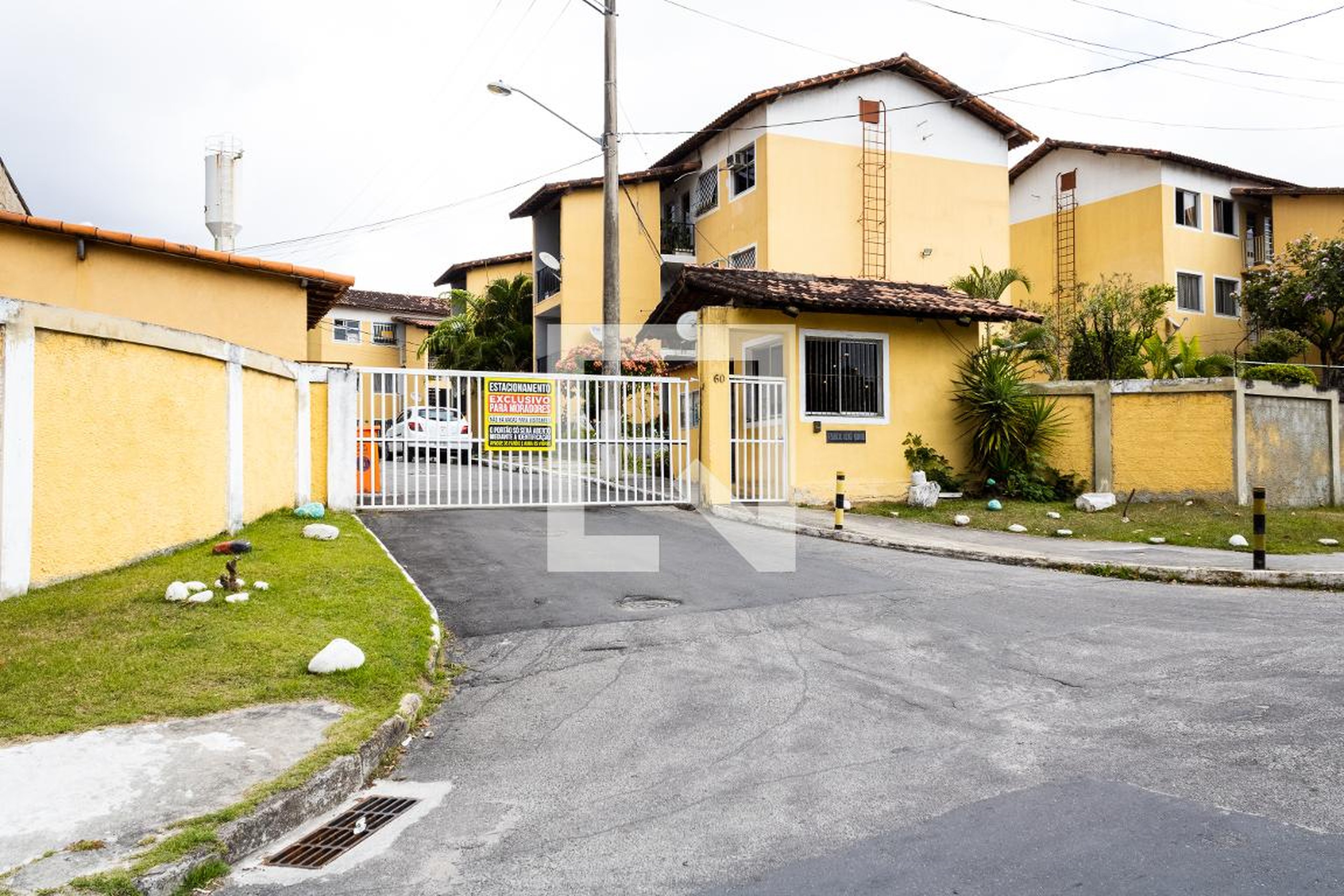 Fachada do Condomínio Residencial Village Aquarius