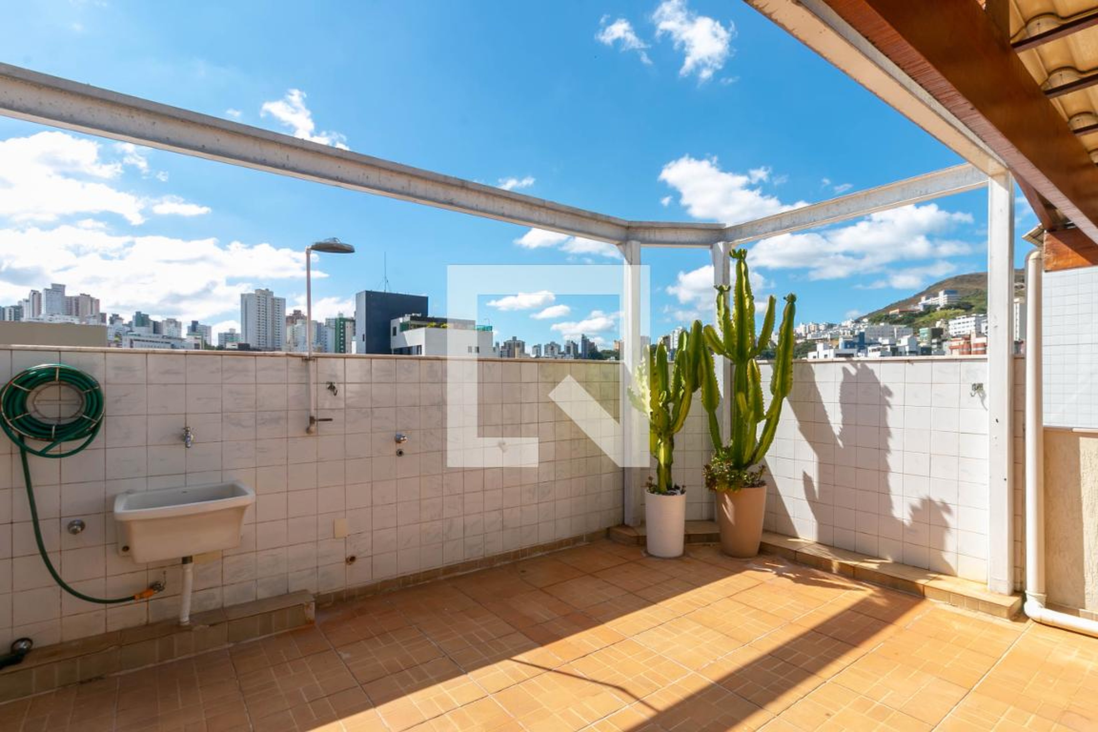 Área Externa - Edifício Pergamo