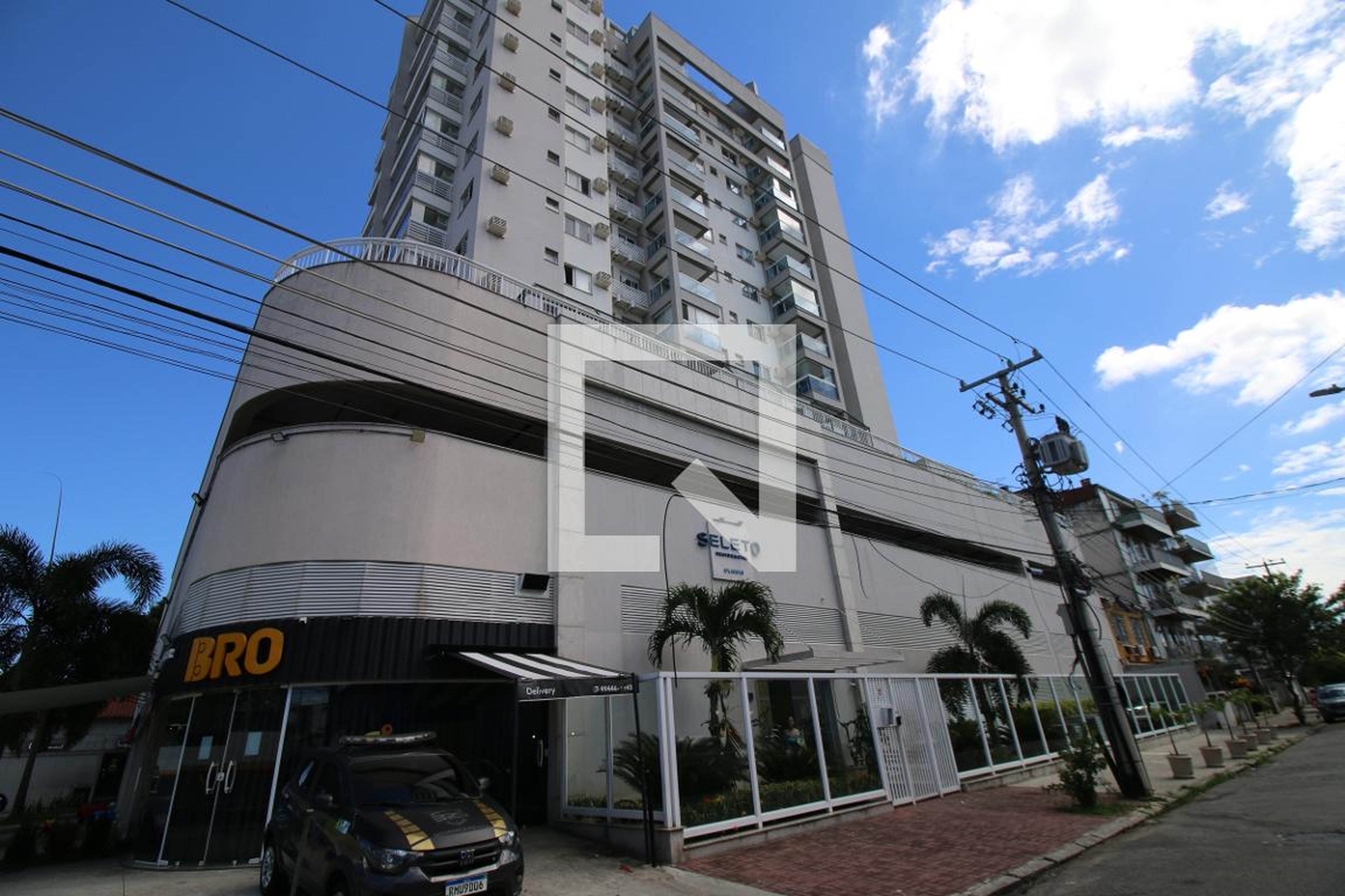 Fachada do Prédio Condomínio Seleto Residencial