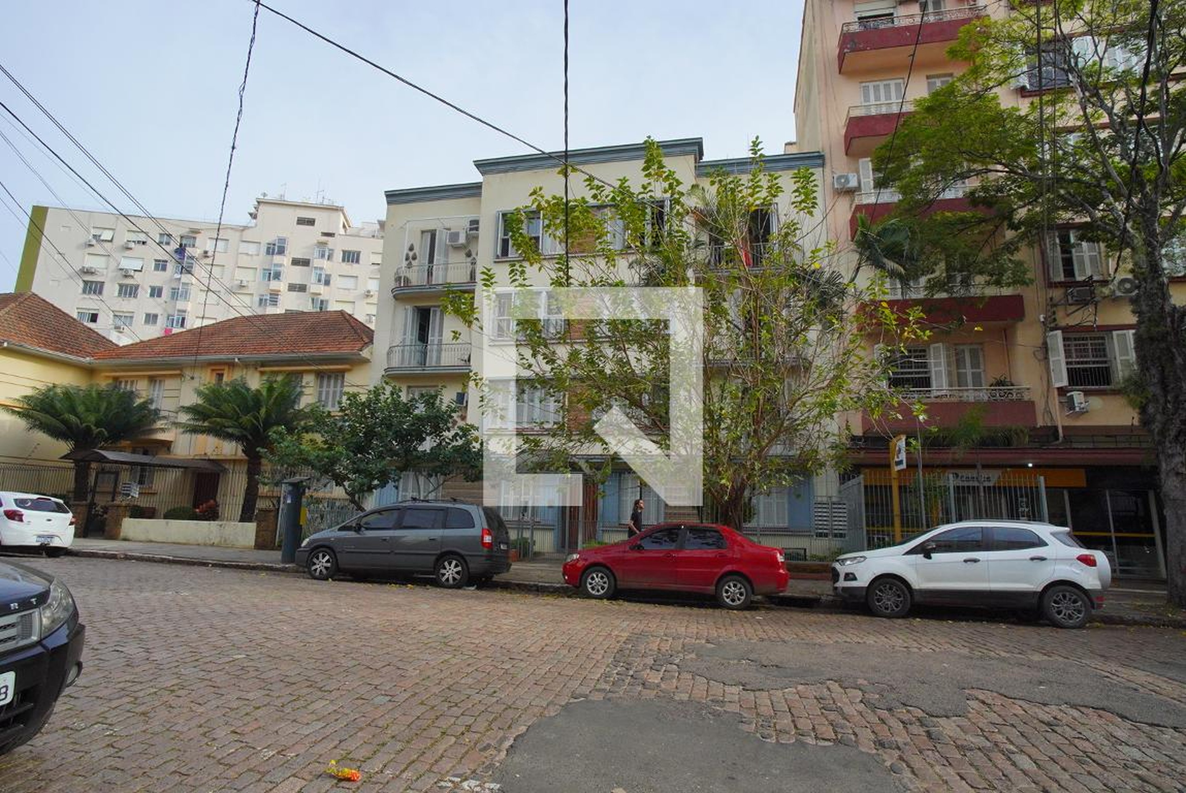 Fachada Condomínio em Rua Sete de Abril, 445