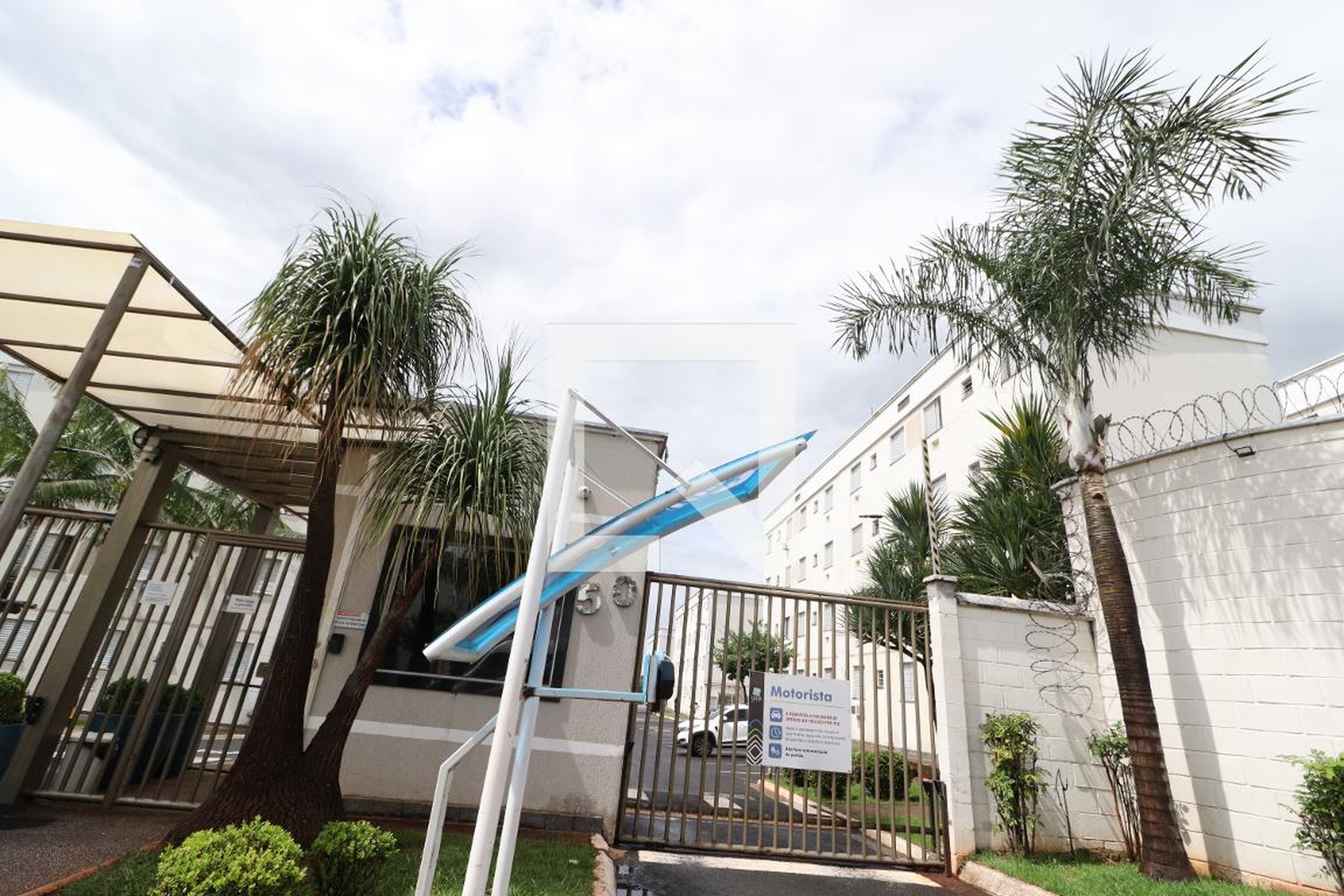 Fachada Condomínio Parque Umá