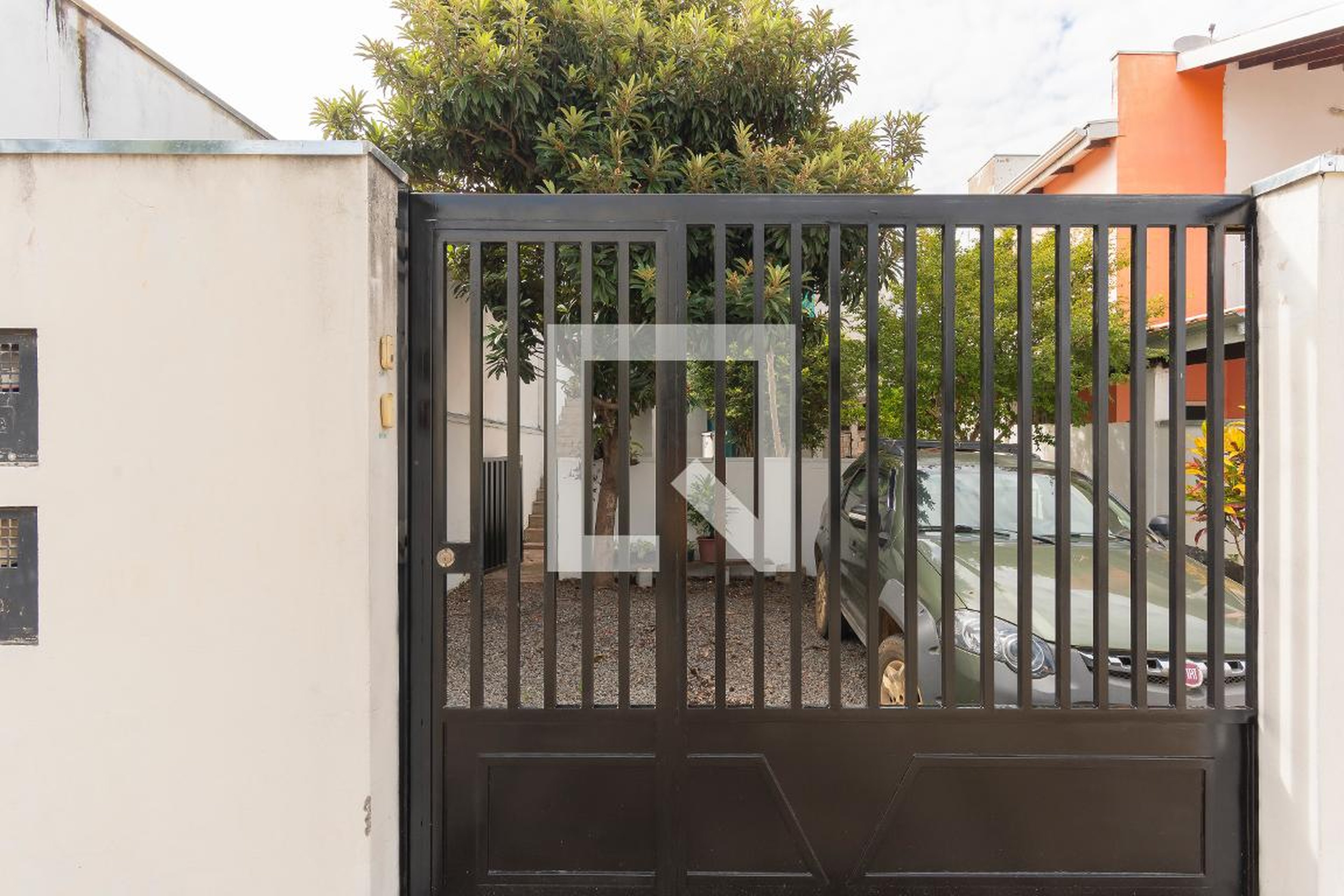 Fachada Condomínio em Avenida Joaquim da Costa Camargo, 339
