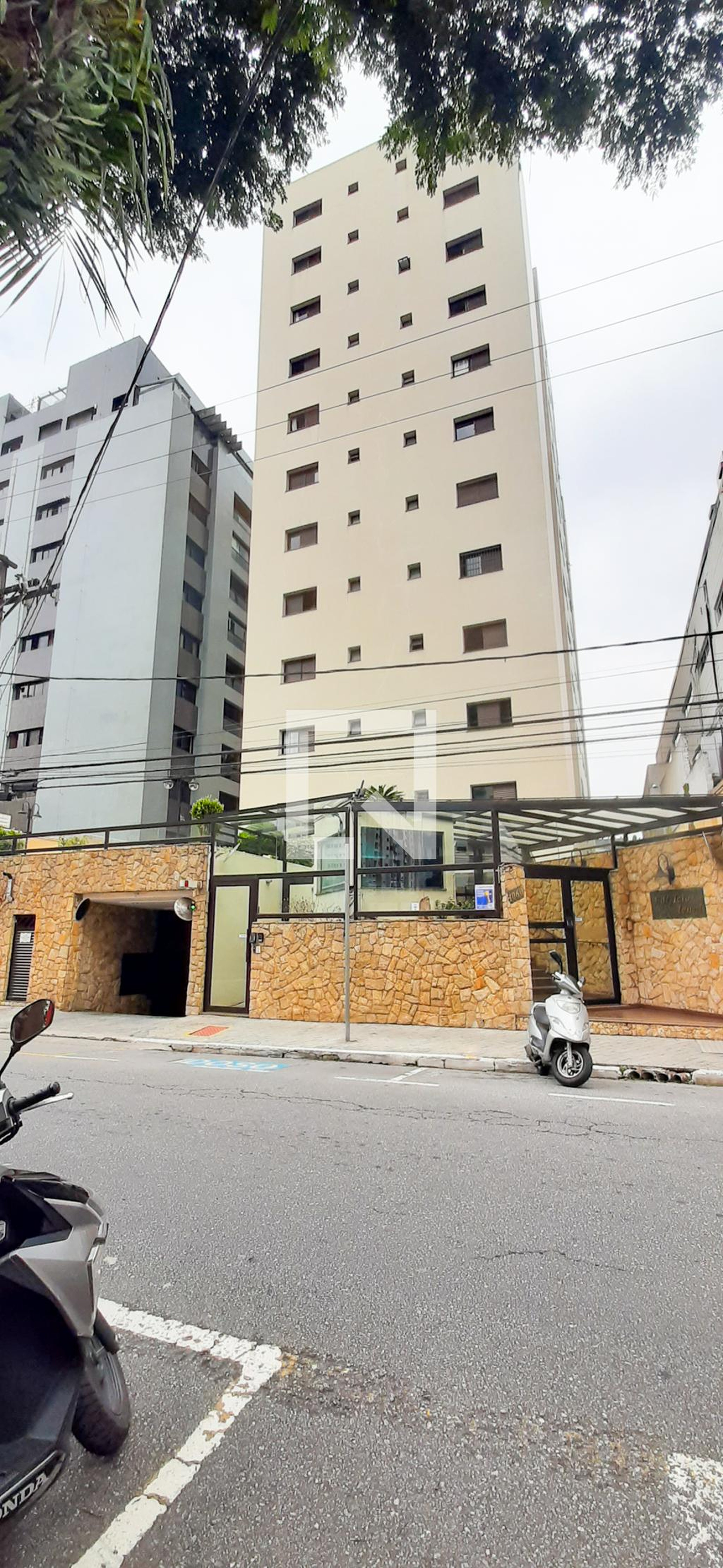 Fachada do Prédio Edifício Ienni