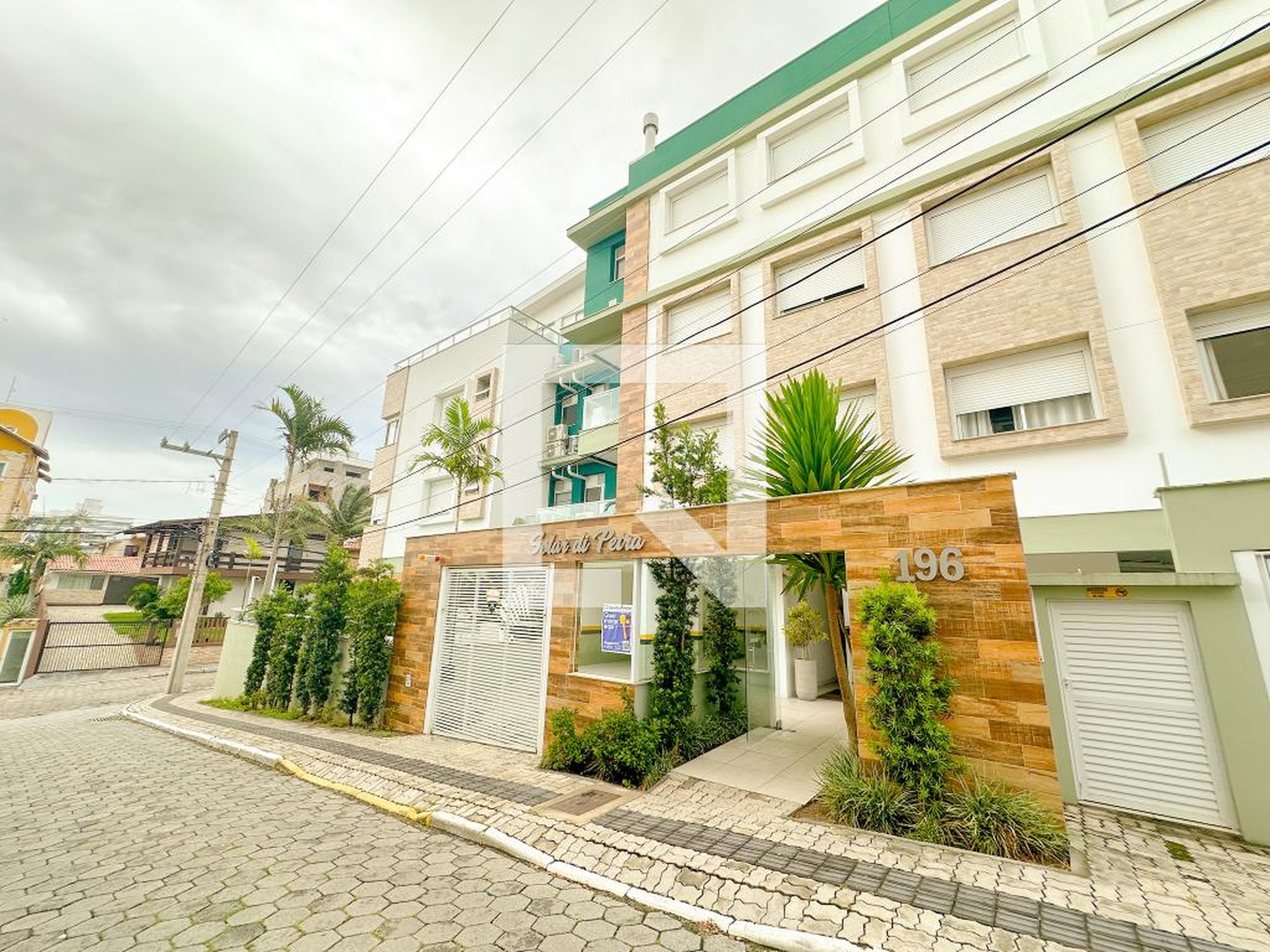 Fachada Condomínio Solar Di Petra