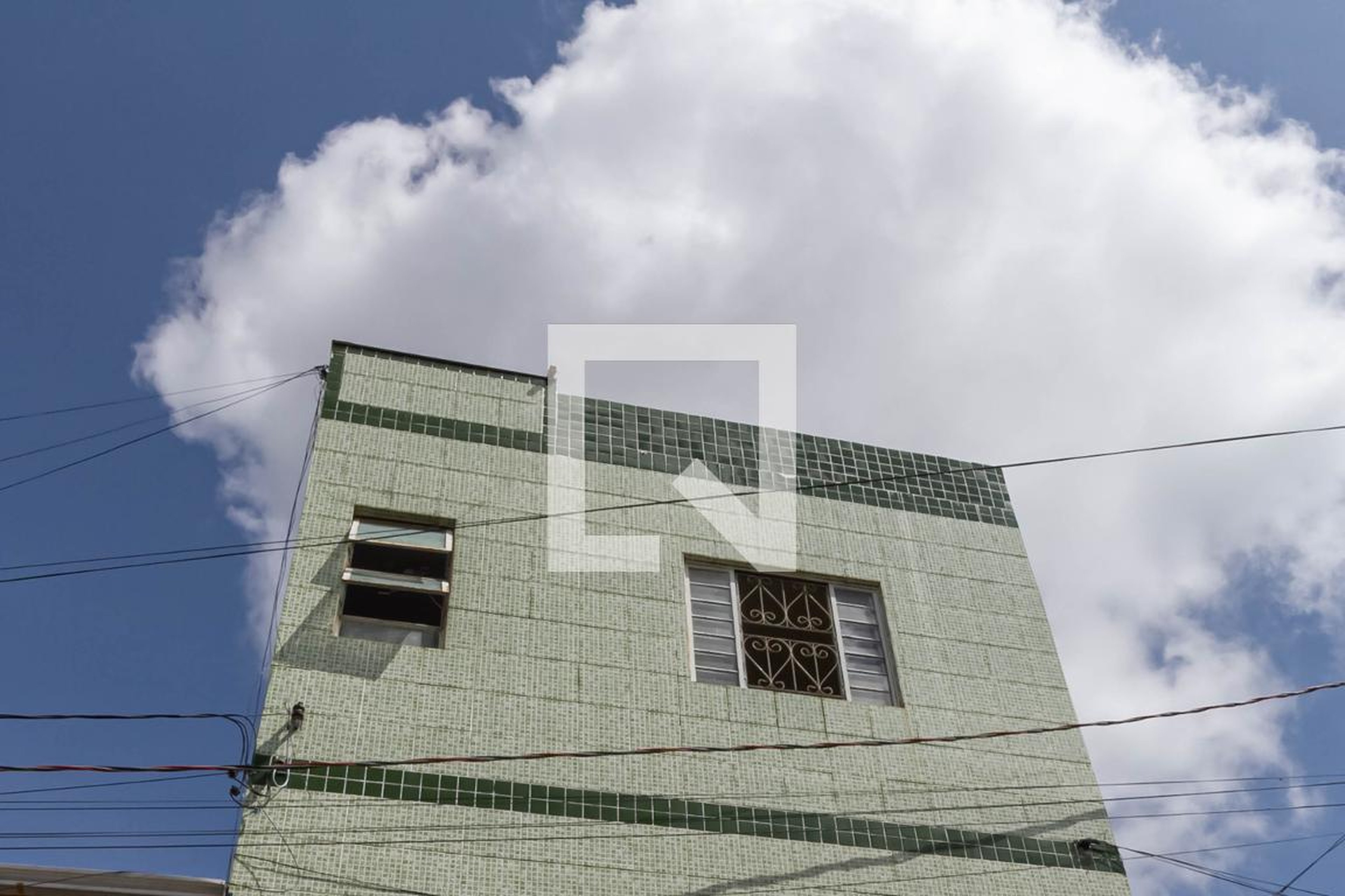 Fachada Condomínio em Rua da Capinheira, 35