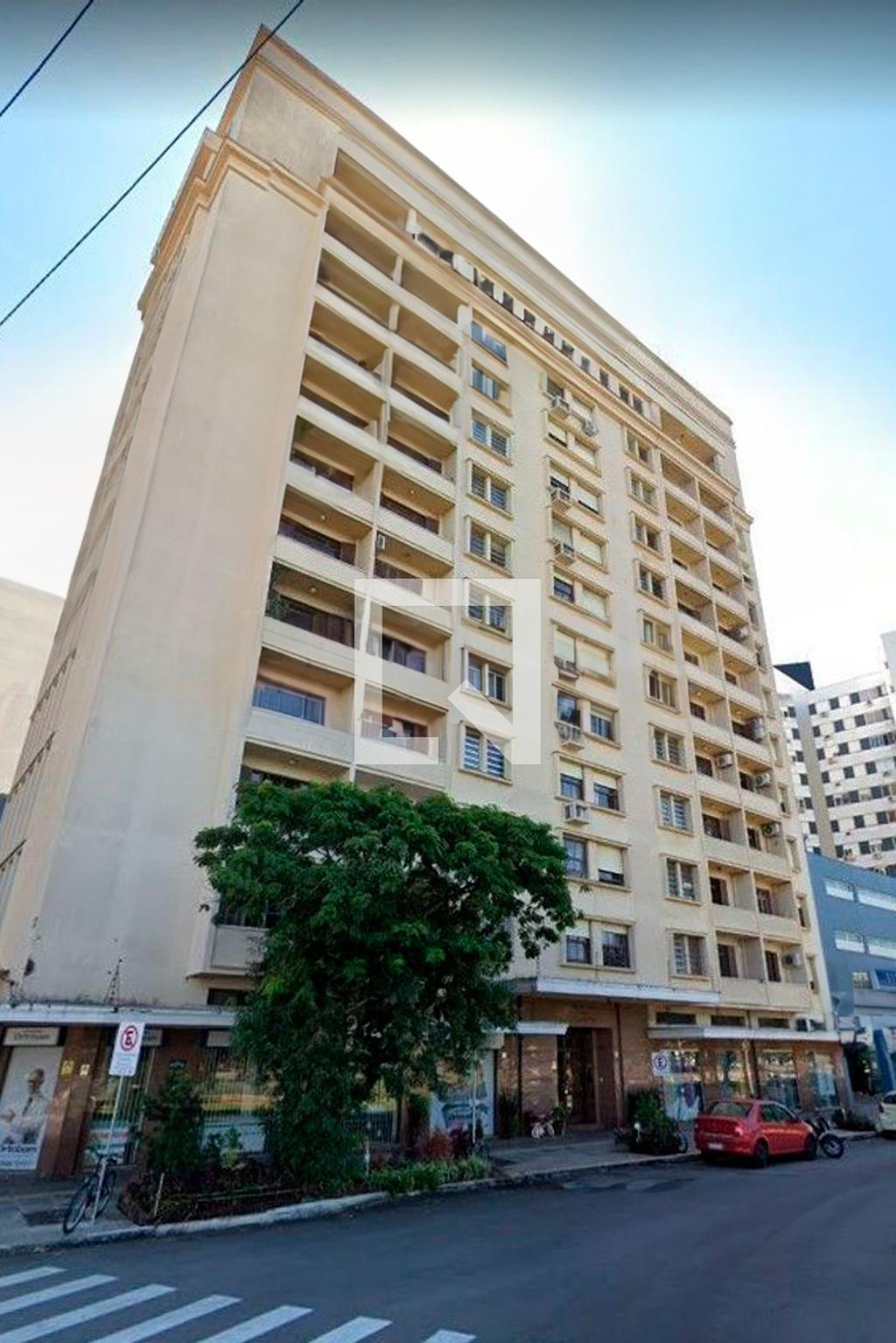 Fachada Condomínio em Avenida Borges de Medeiros, 1224