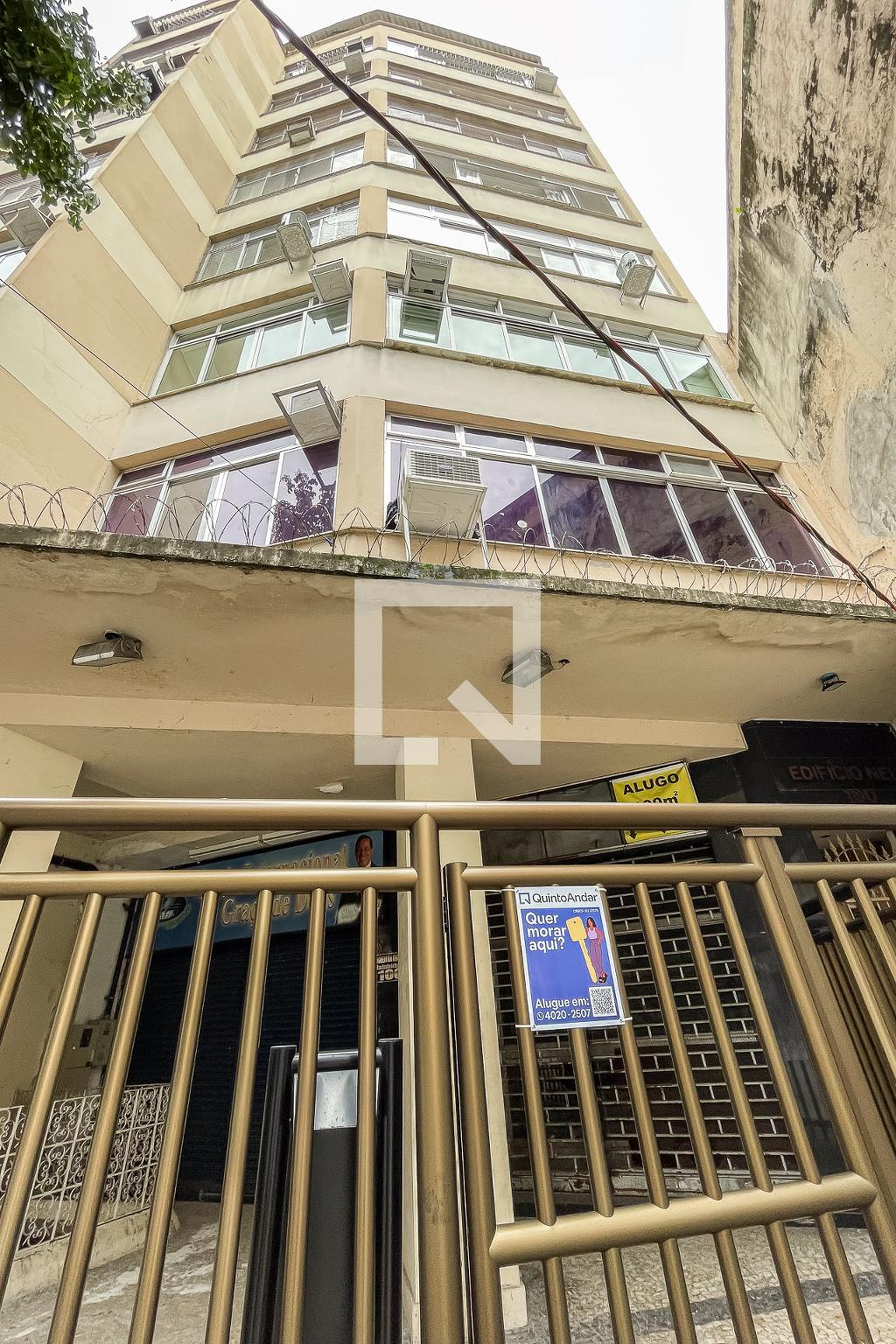 Fachada Condomínio Edifícil Nelly