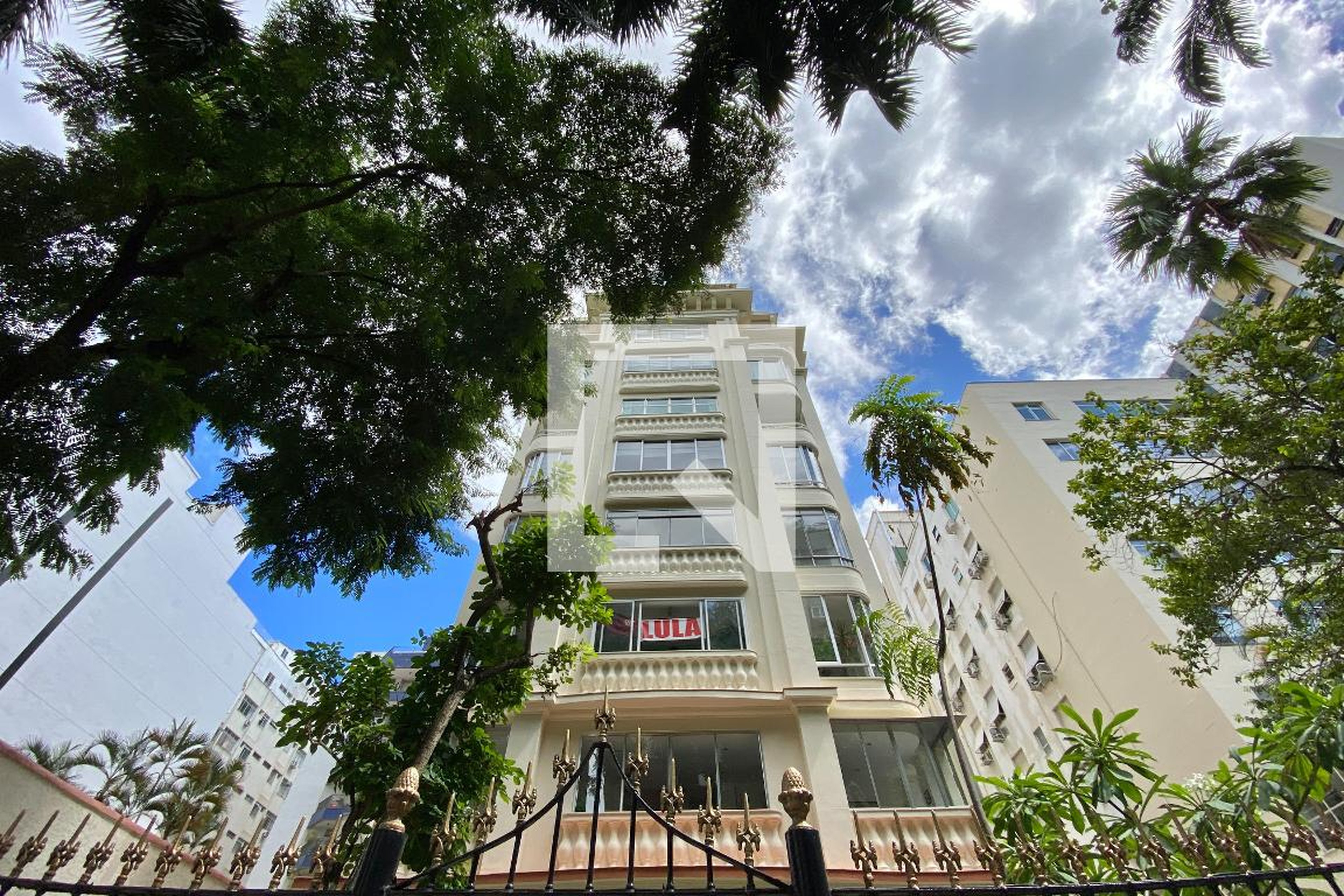 Fachada Edifício das Acácias