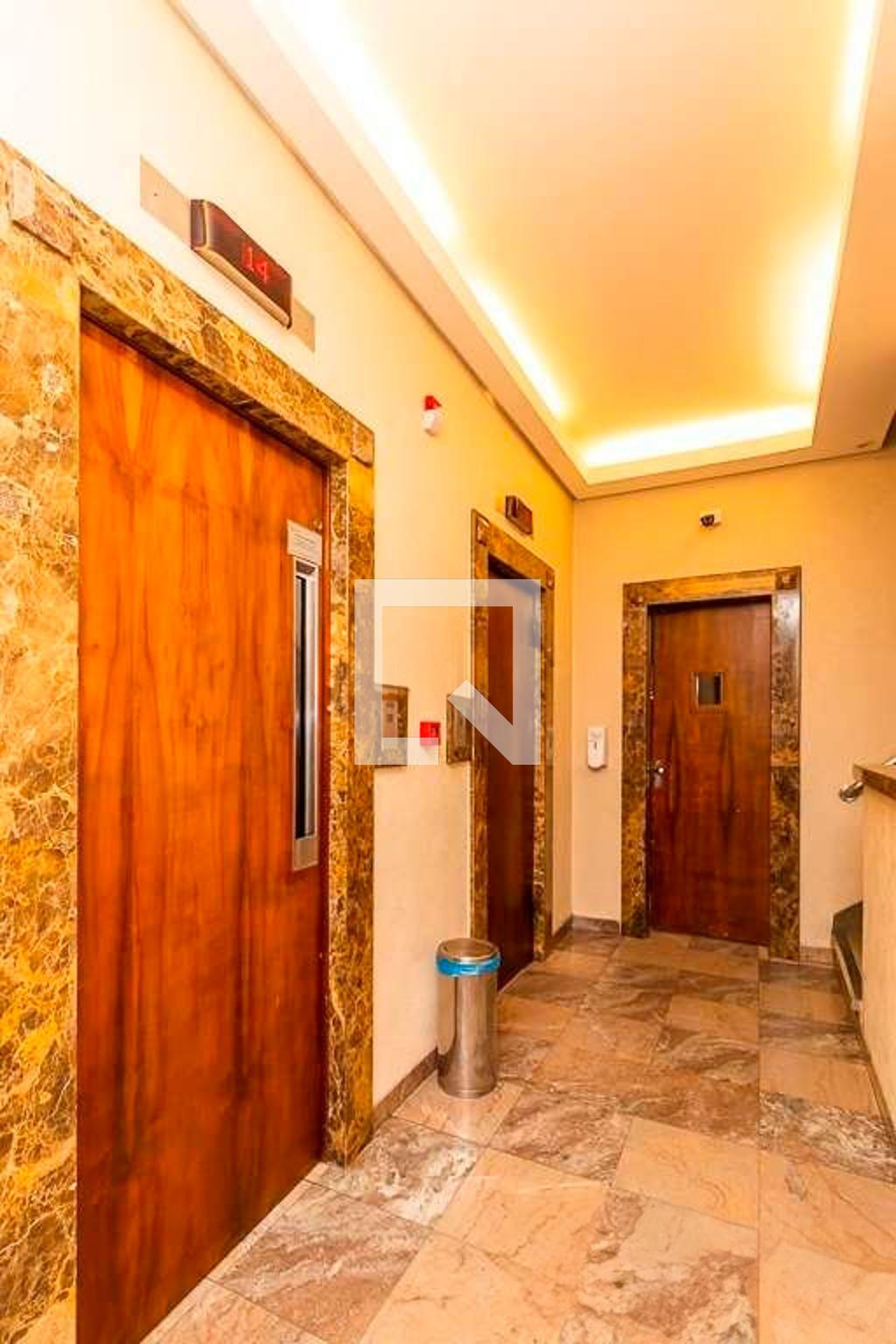 Hall de entrada - Monroe