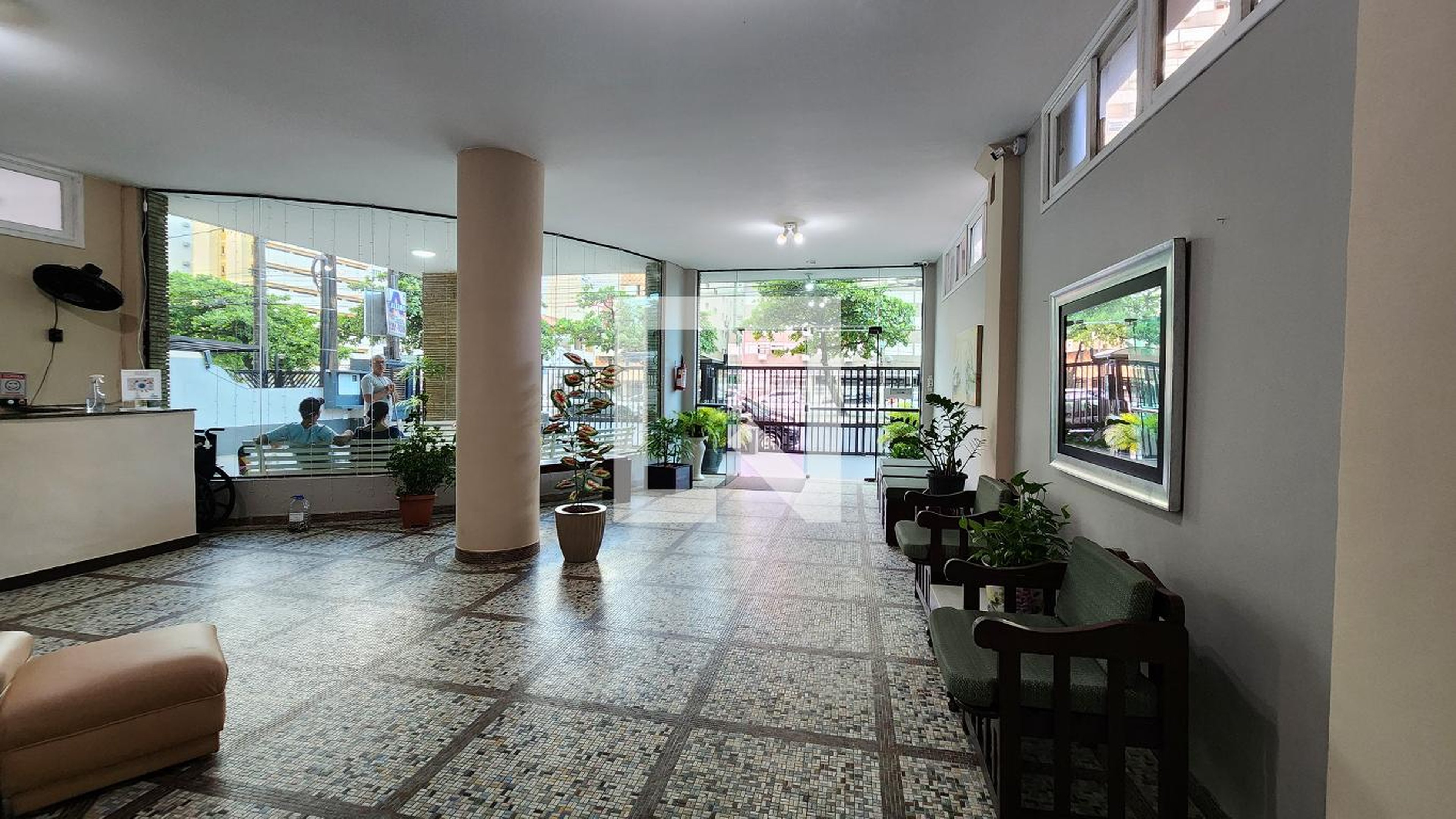 Hall de entrada - Joana D`arc