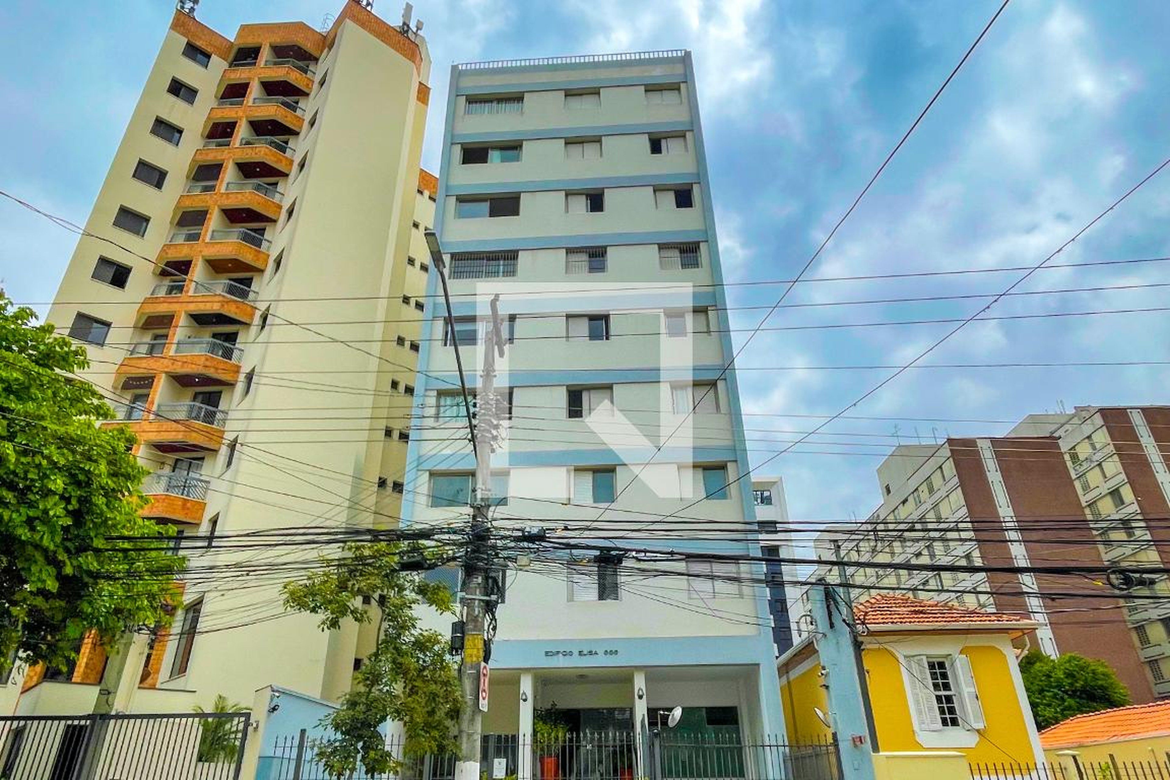 Fachada Condomínio Eliza