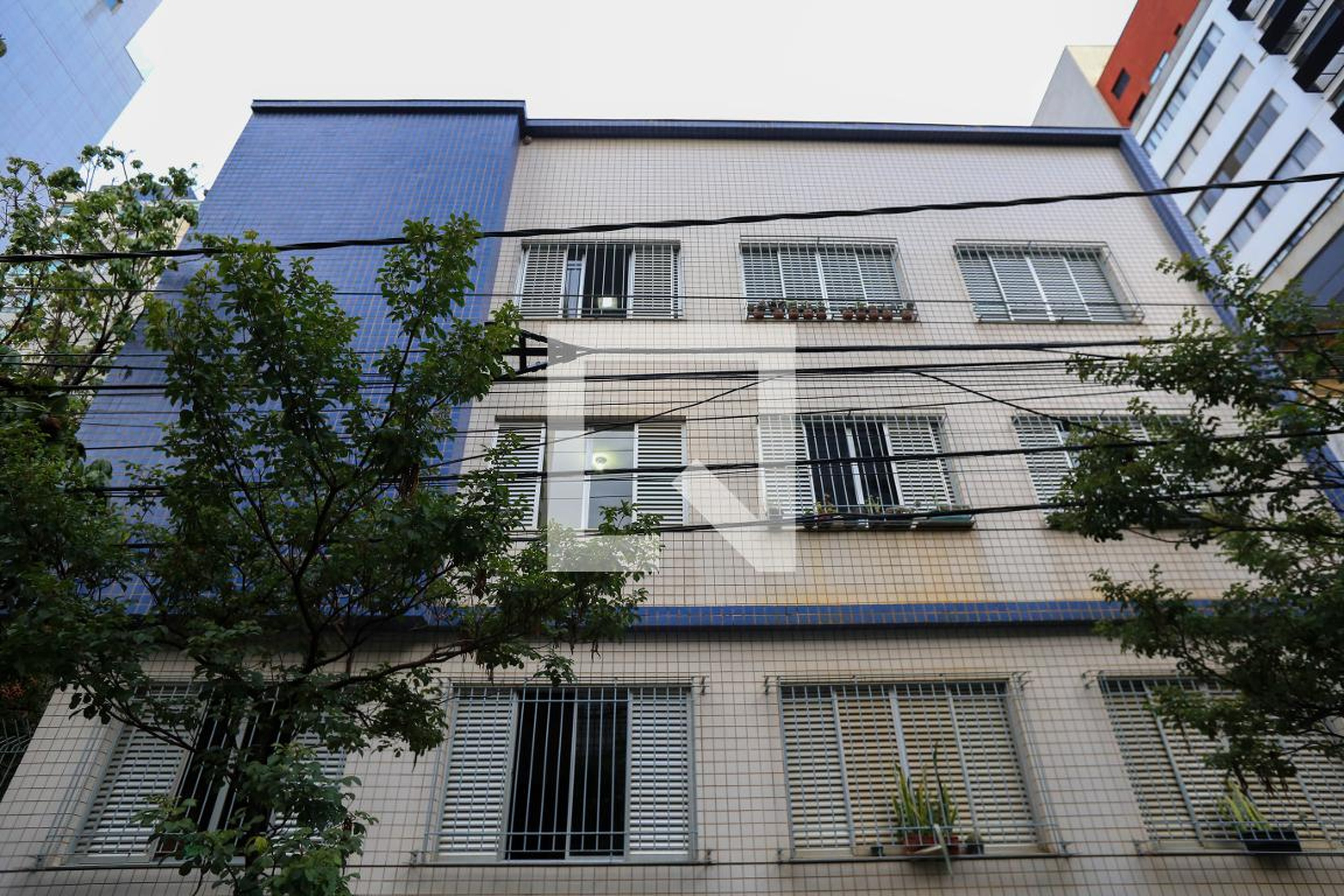 Fachada Condomínio em Rua Maranhão, 885