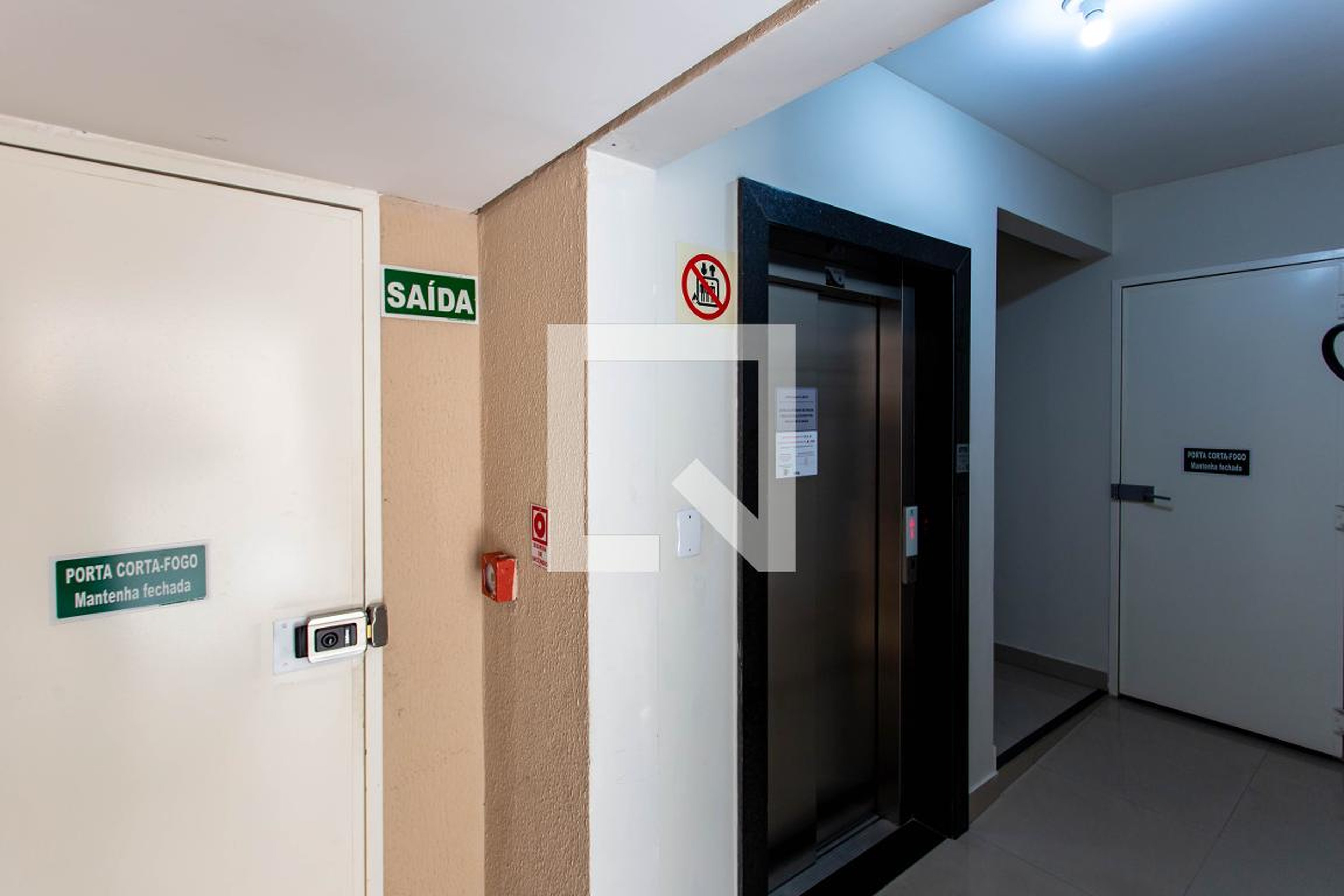 Hall de entrada - Residencial Maria Campos Nunes