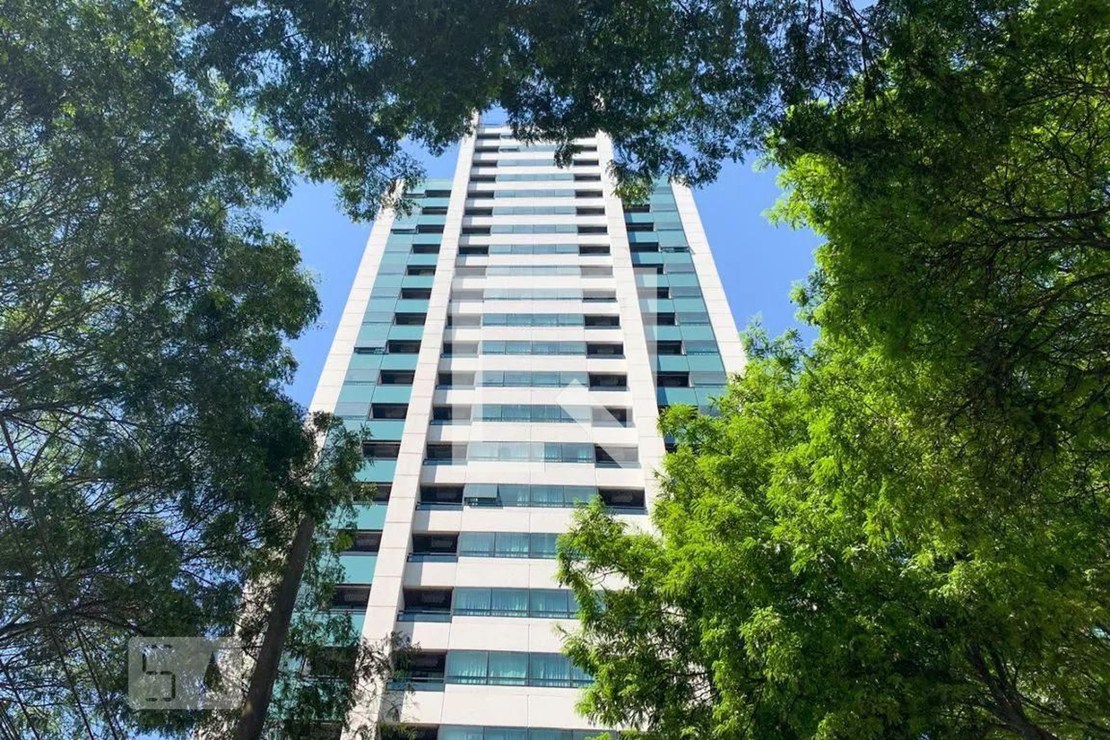 Fachada Condomínio Blue Tree Paulista