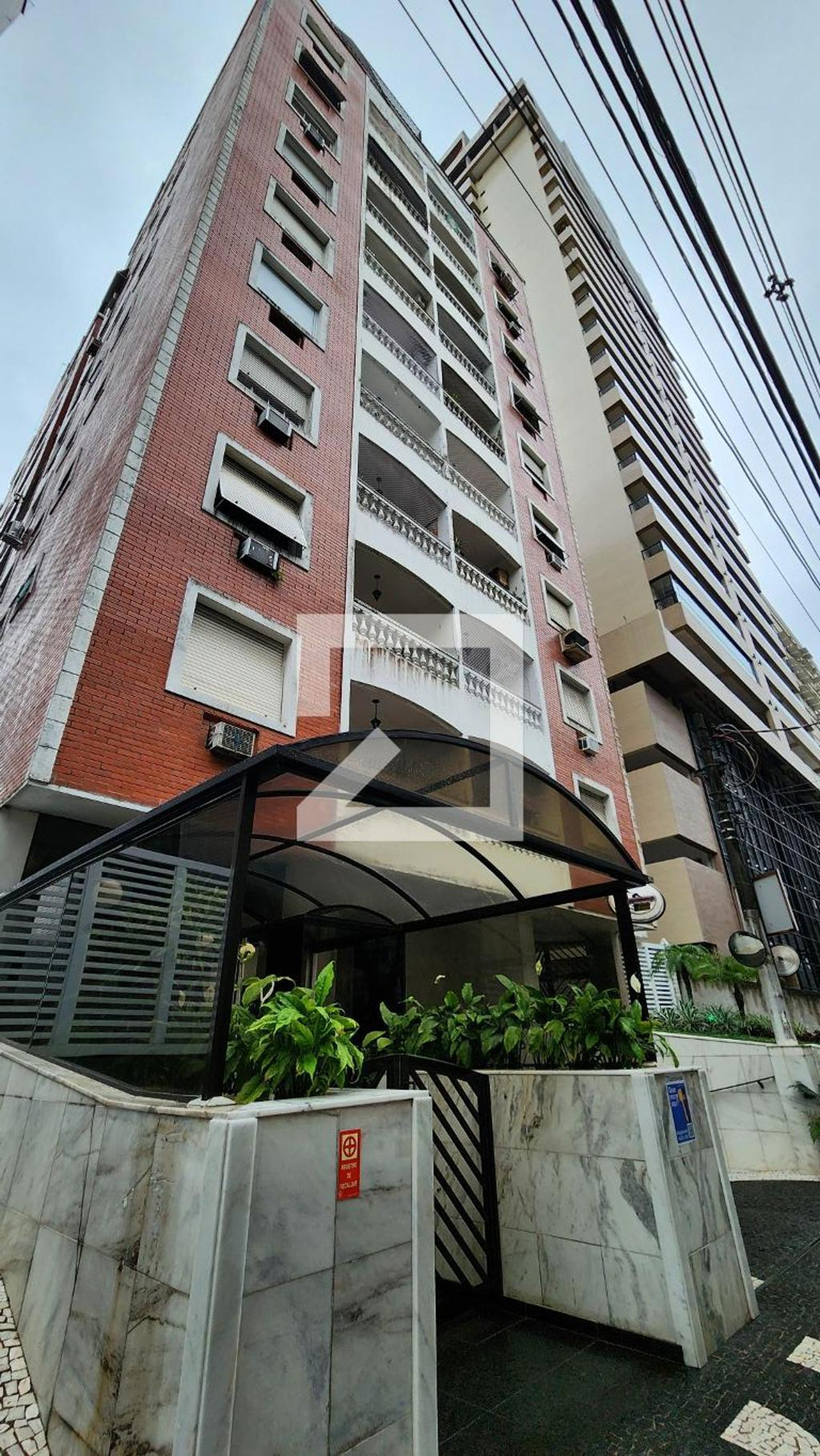 Fachada do Prédio Condomínio Dracena