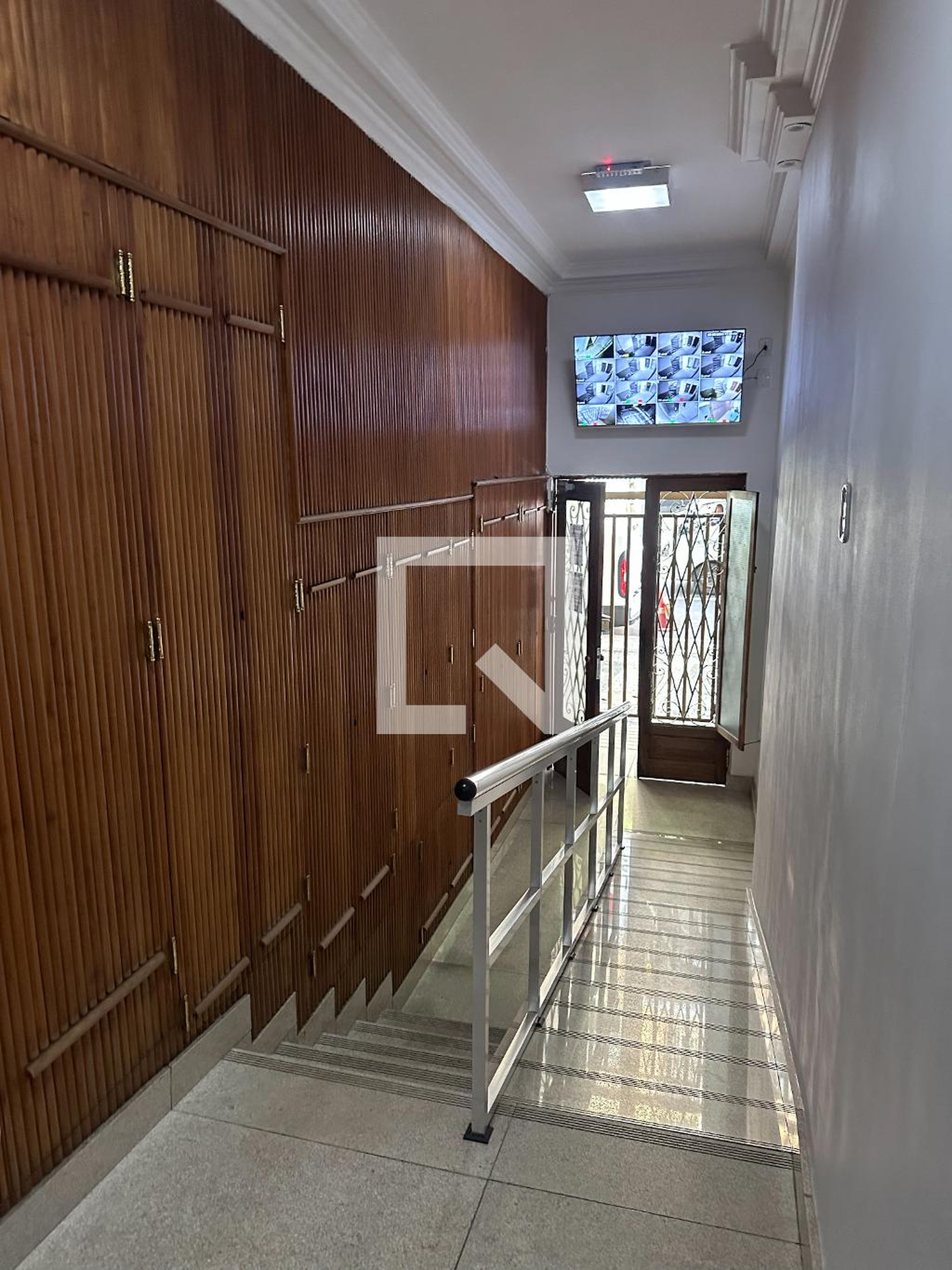 Entrada - Edifício shiraz