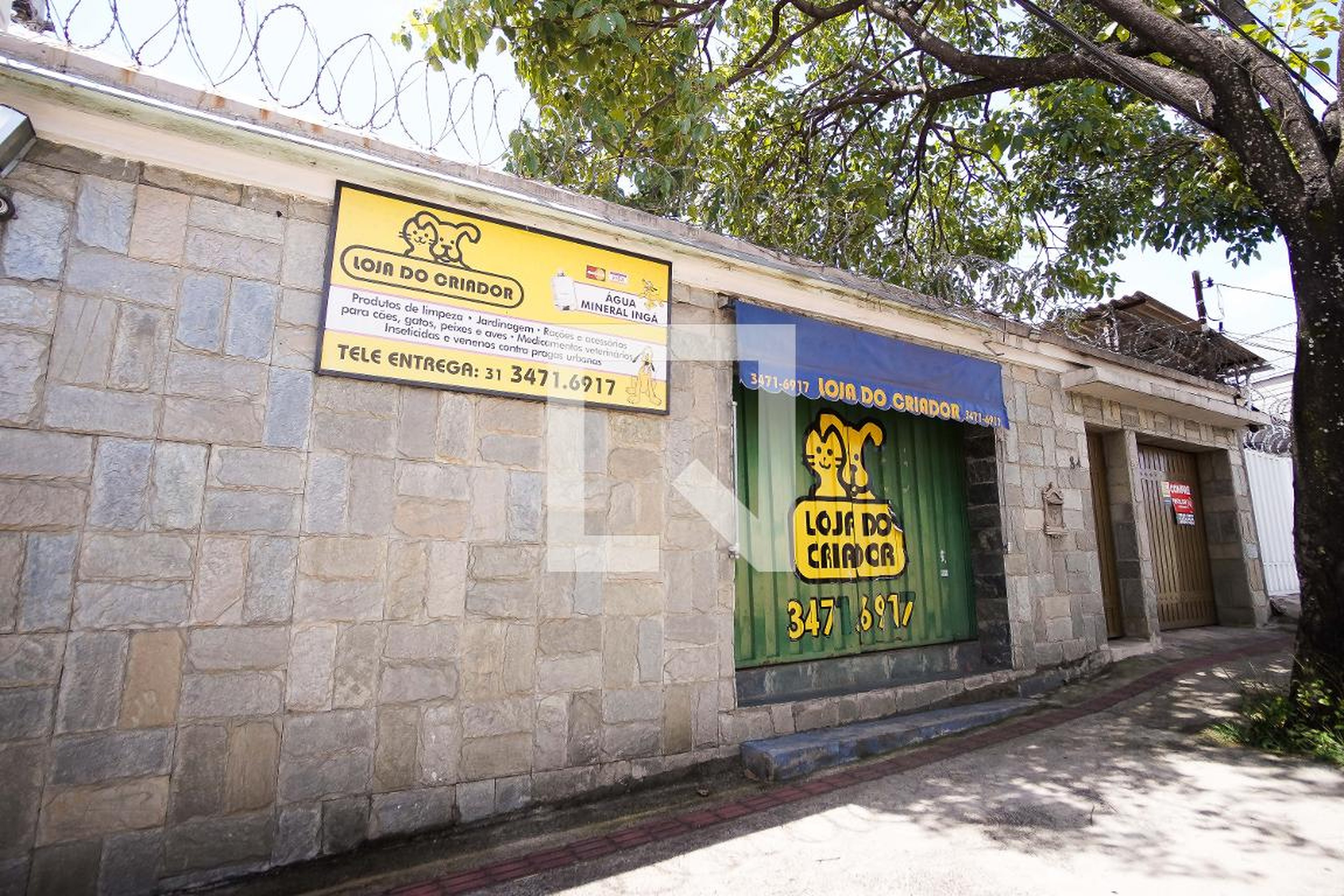 Fachada Condomínio em Rua Alan Kardec, 84