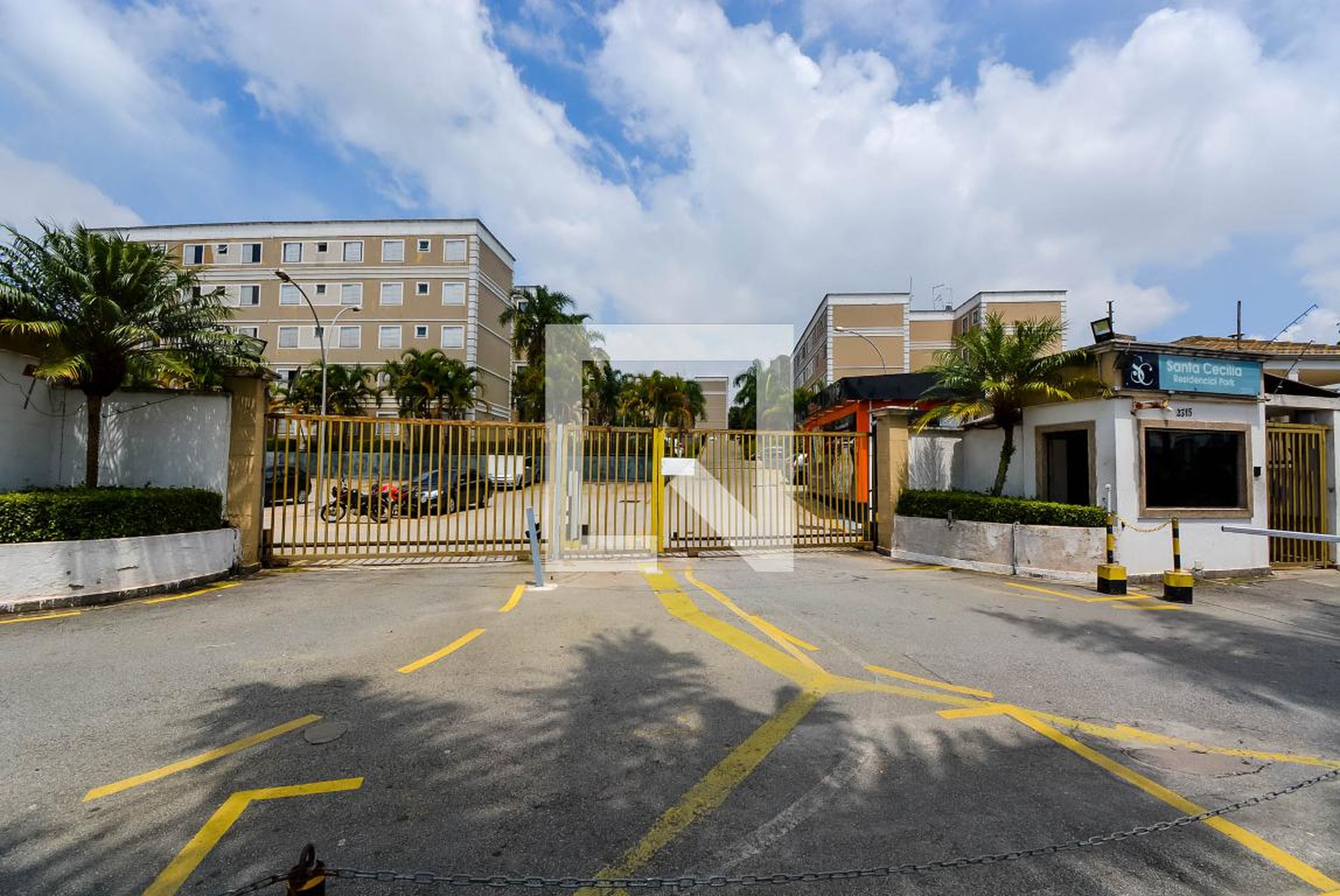 Fachada do Condomínio Condomínio Santa Cecília