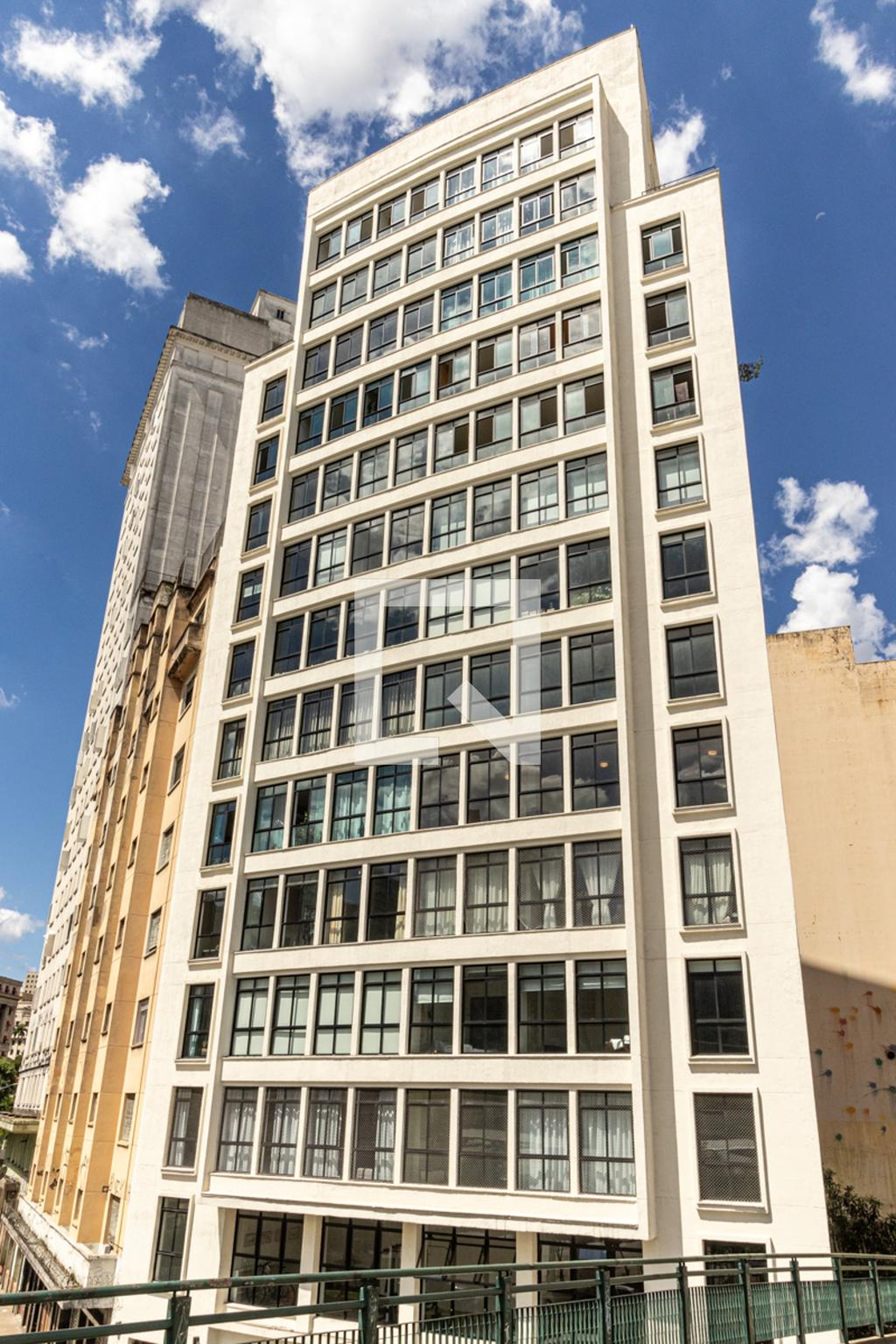 Fachada Condomínio em Praça Jesuíno Bandeira, 61