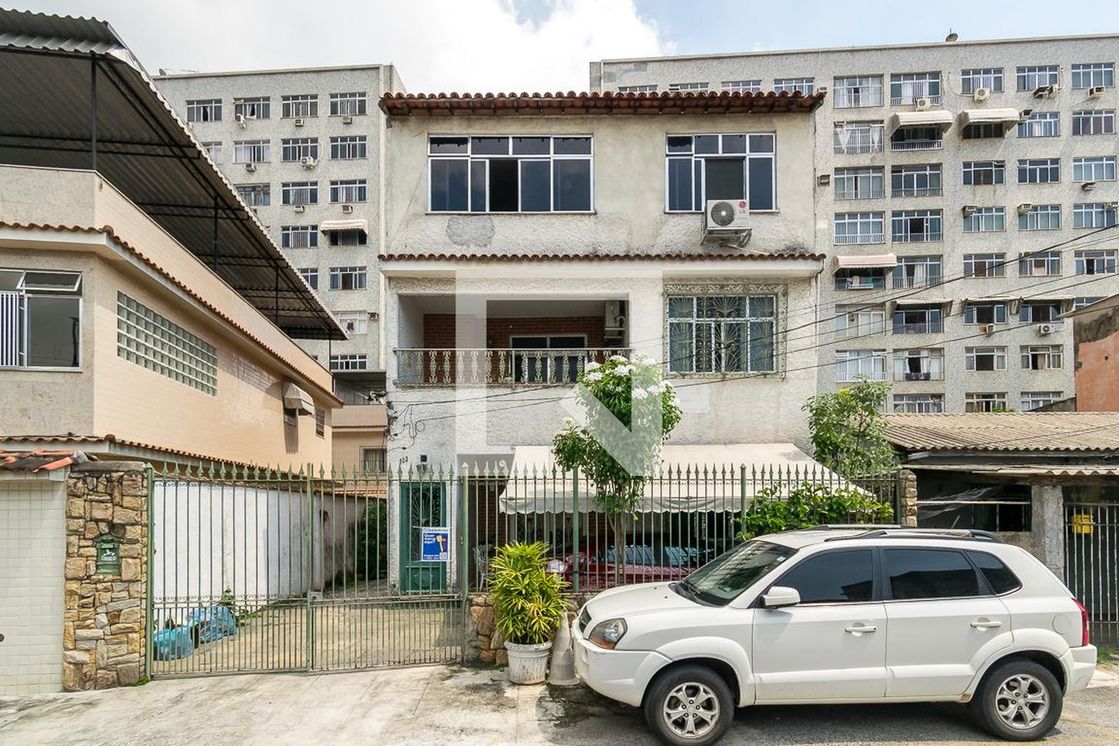 Fachada do Prédio Condomínio em Rua Evangelina, 103