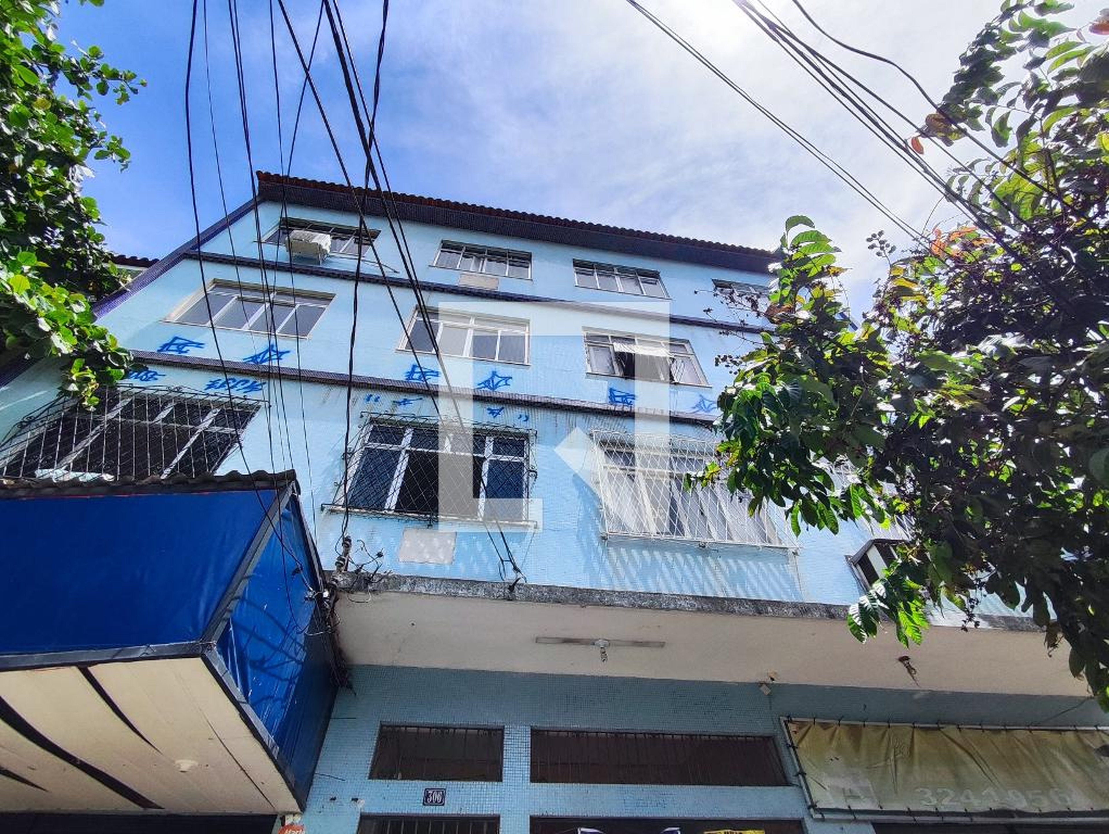 Fachada Condomínio em Rua Doutor Leal, 306