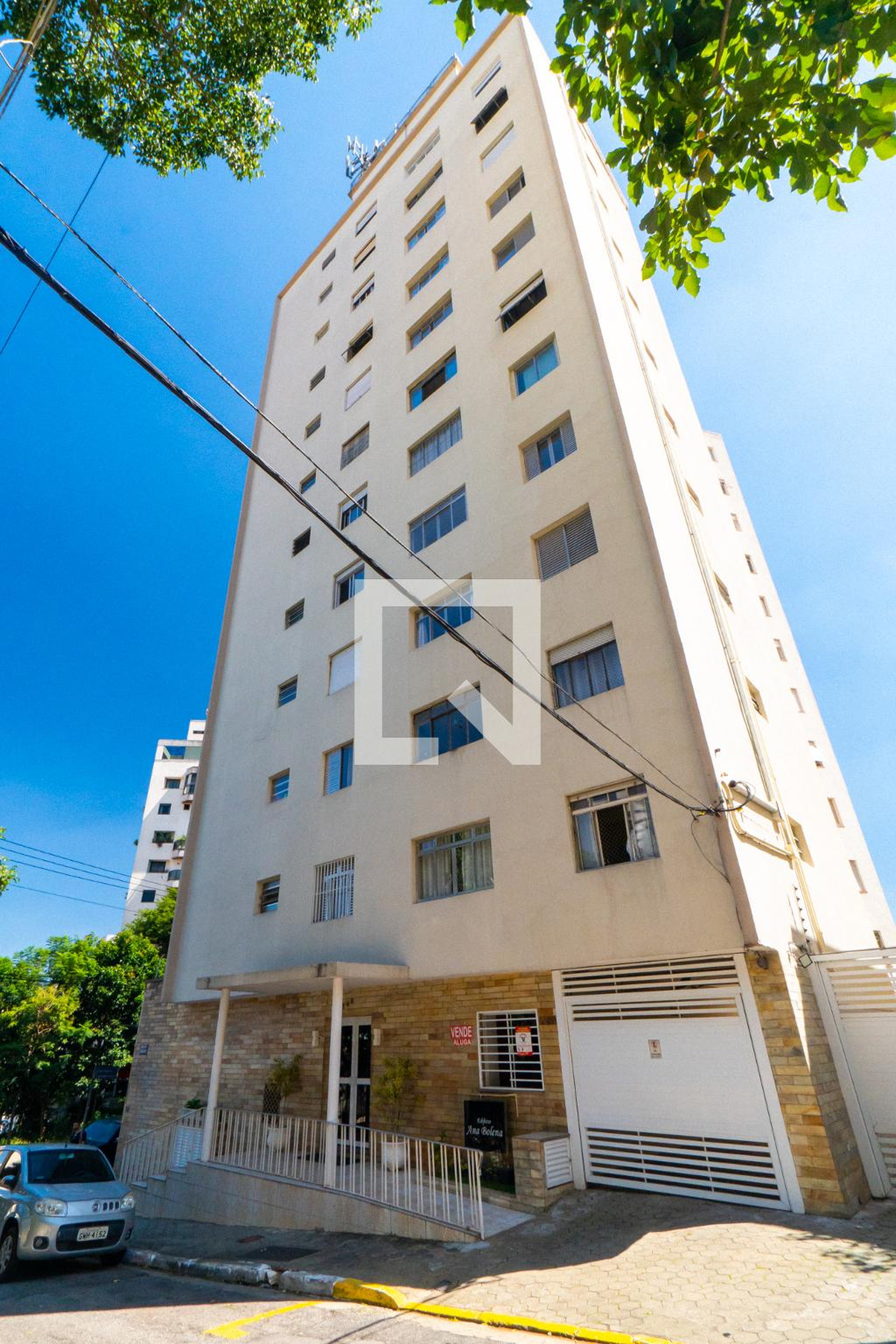 Fachada do Prédio Condomínio em Rua Caputira, 145