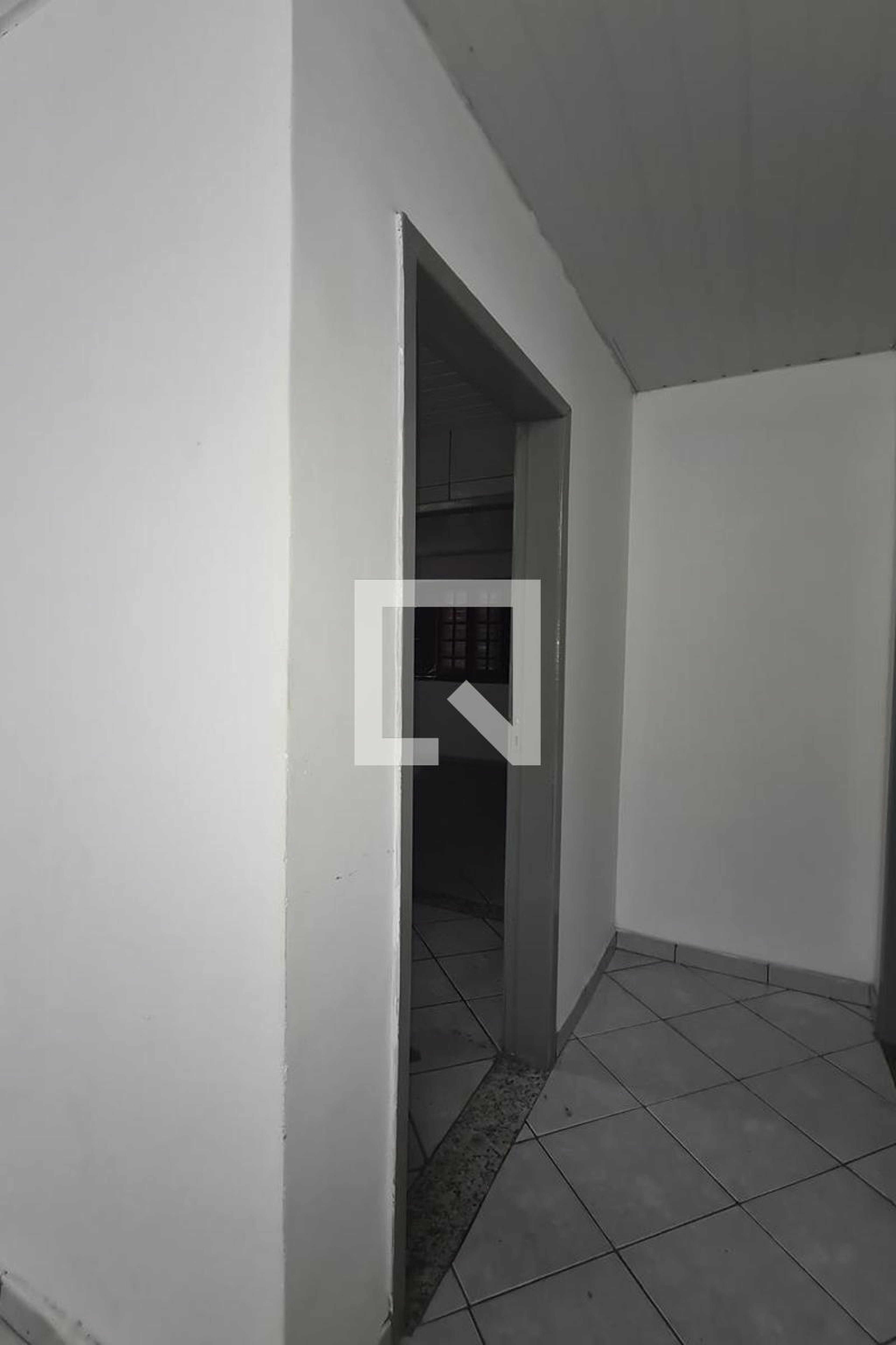 Entrada Condomínio em Travessa Alice Figueiredo, 30