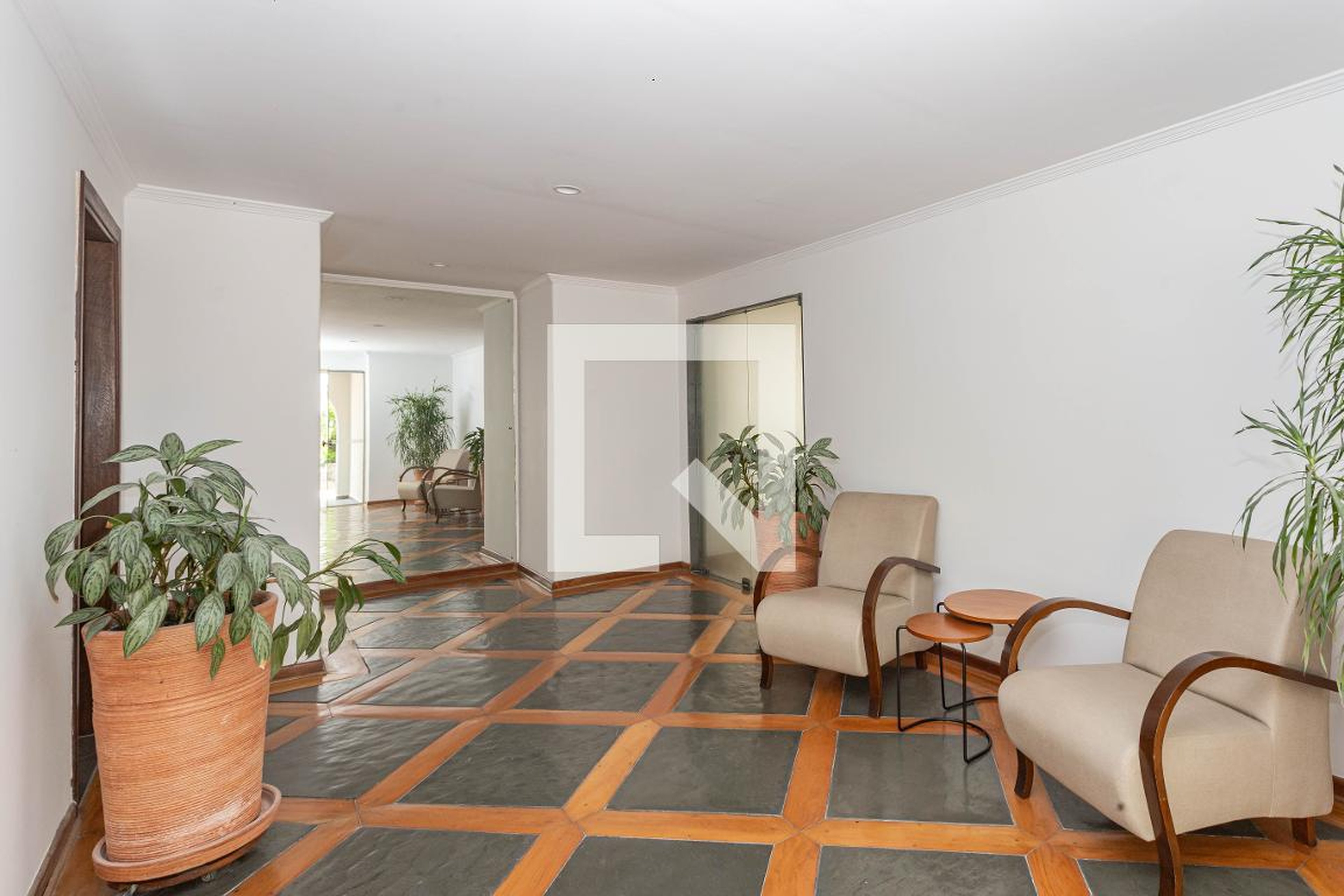 Área comum - Saint Michel