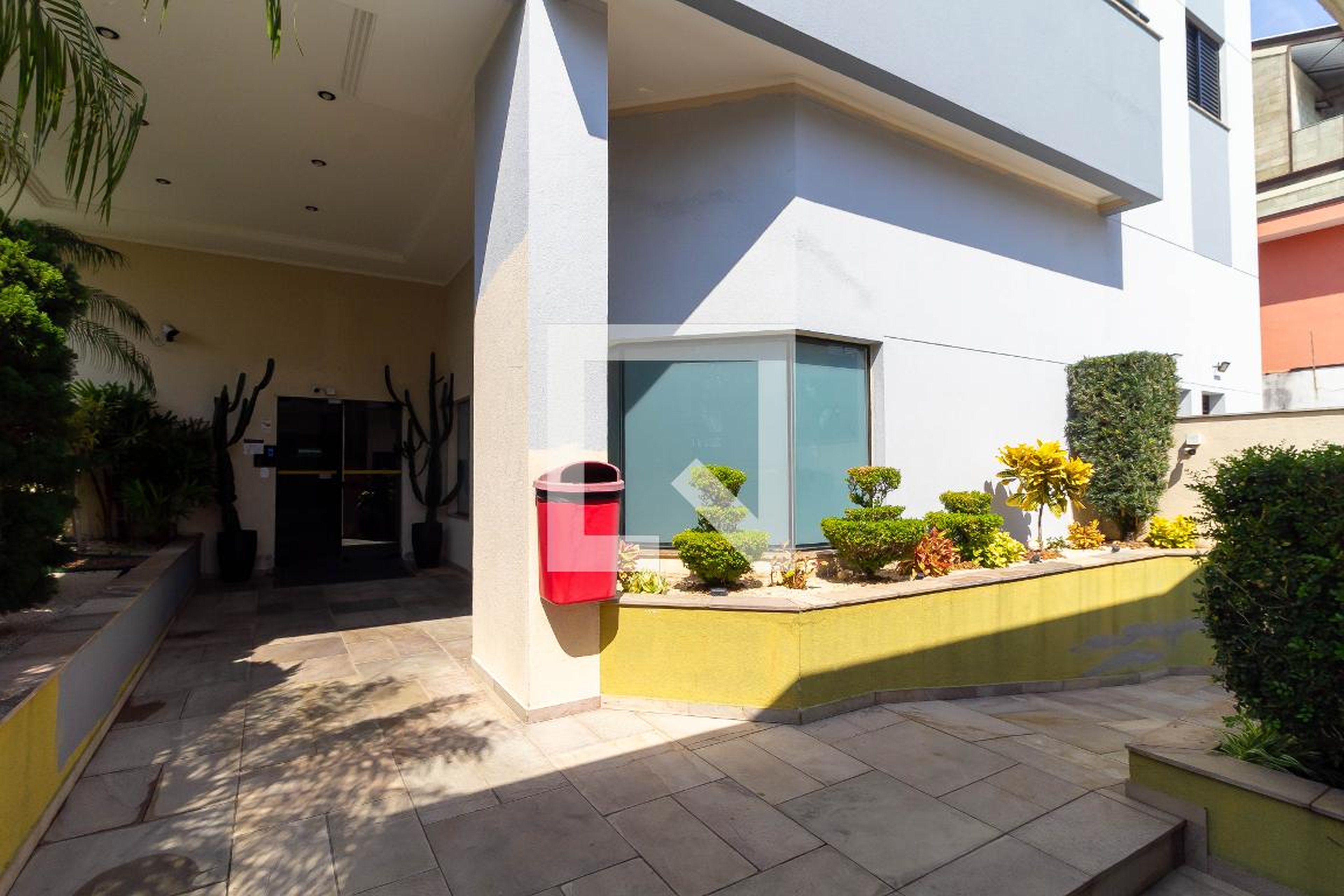 Entrada - Edifício Tayaman