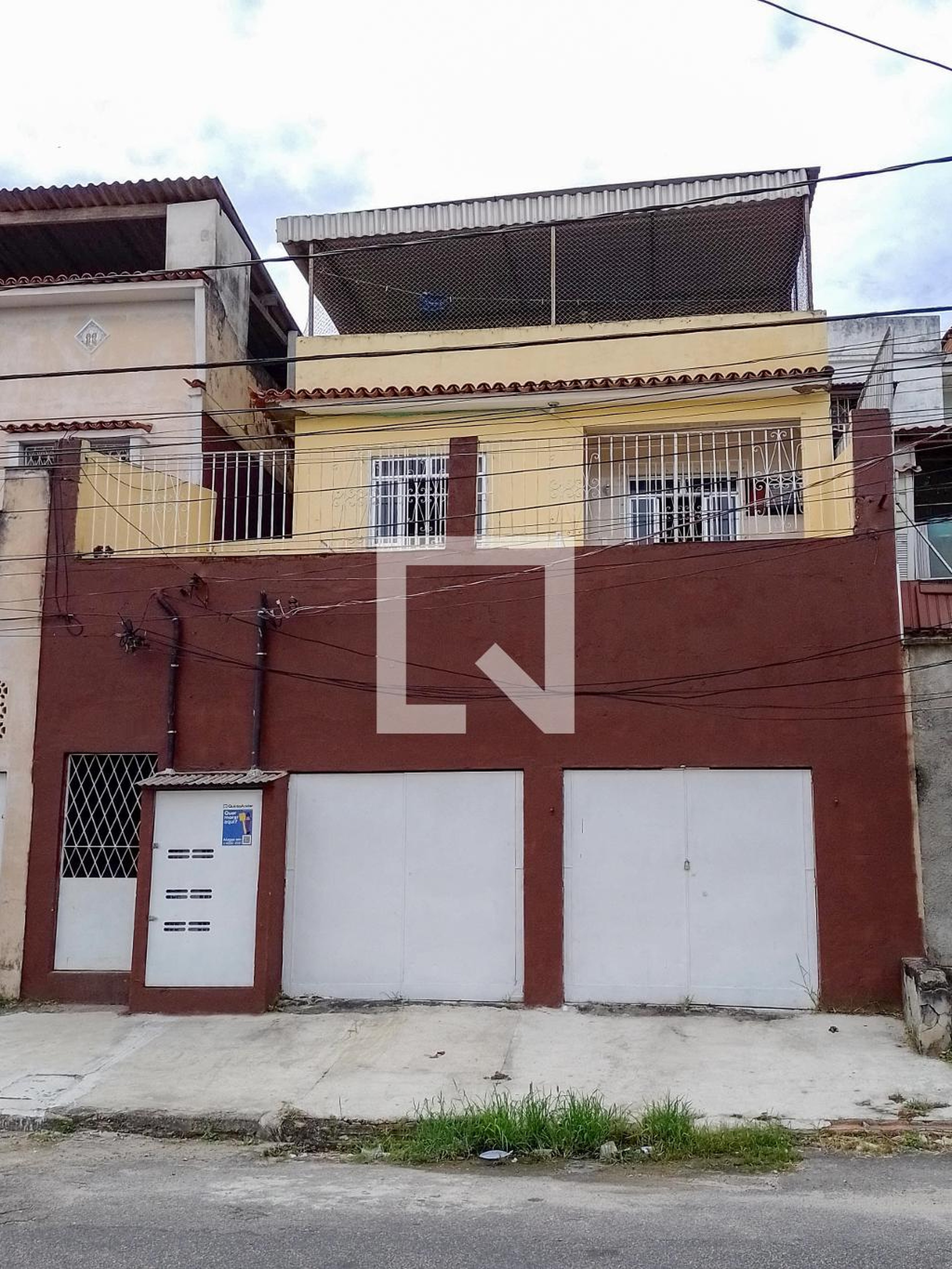 Fachada Condomínio em Rua Amandiú, 359