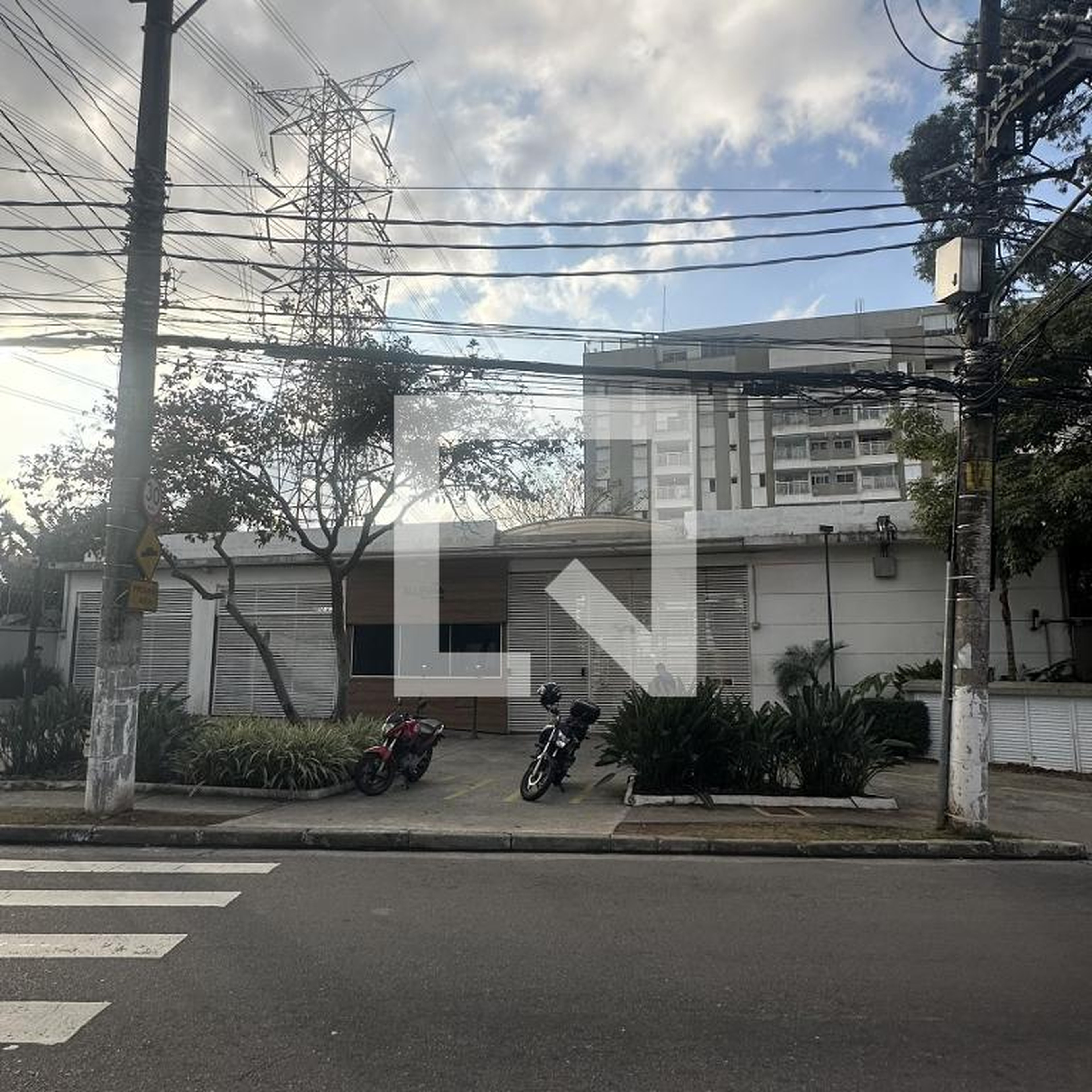 Fachada do Condomínio Condomínio Vila Allegra