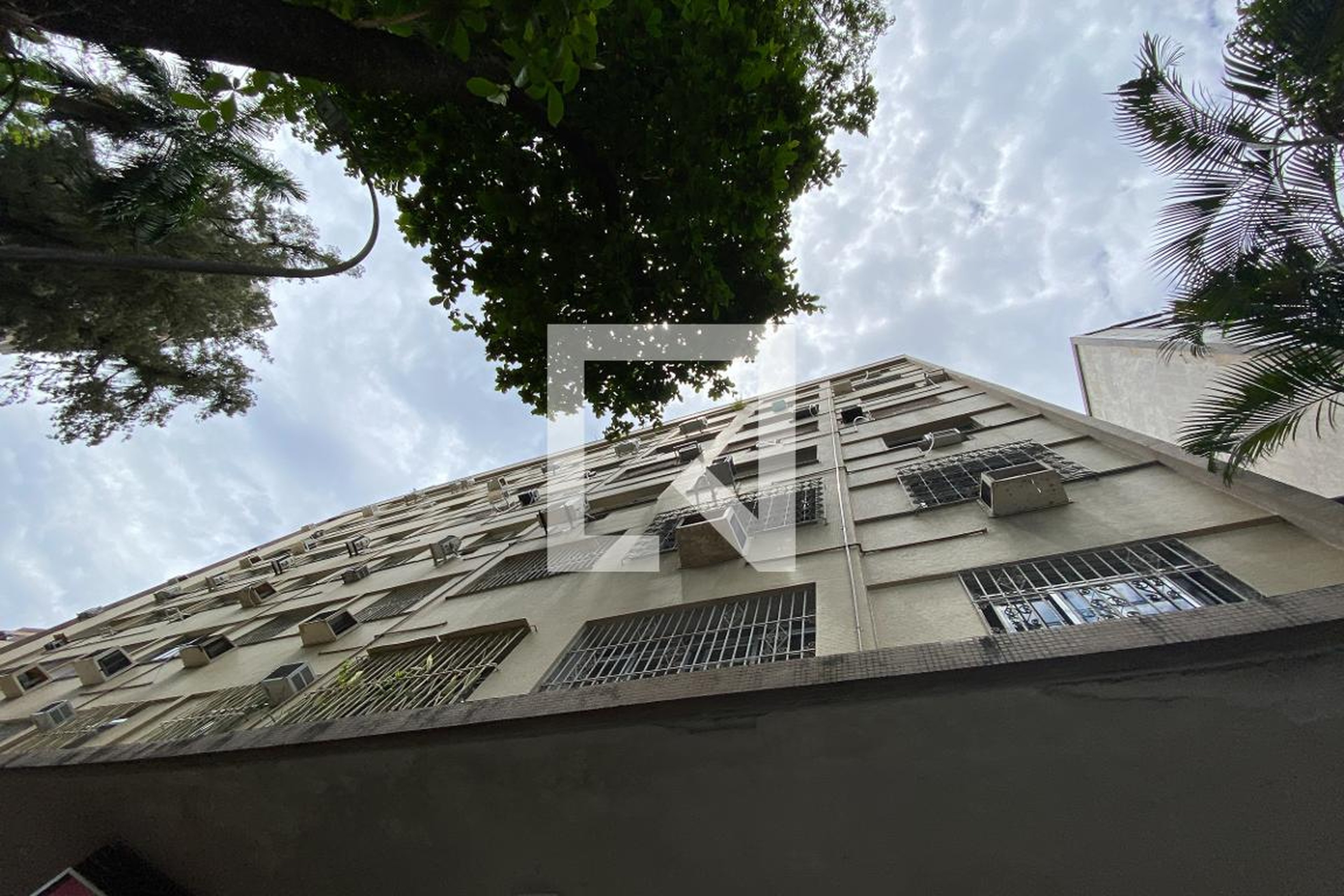 Fachada Condomínio Lagoa de Abaeté