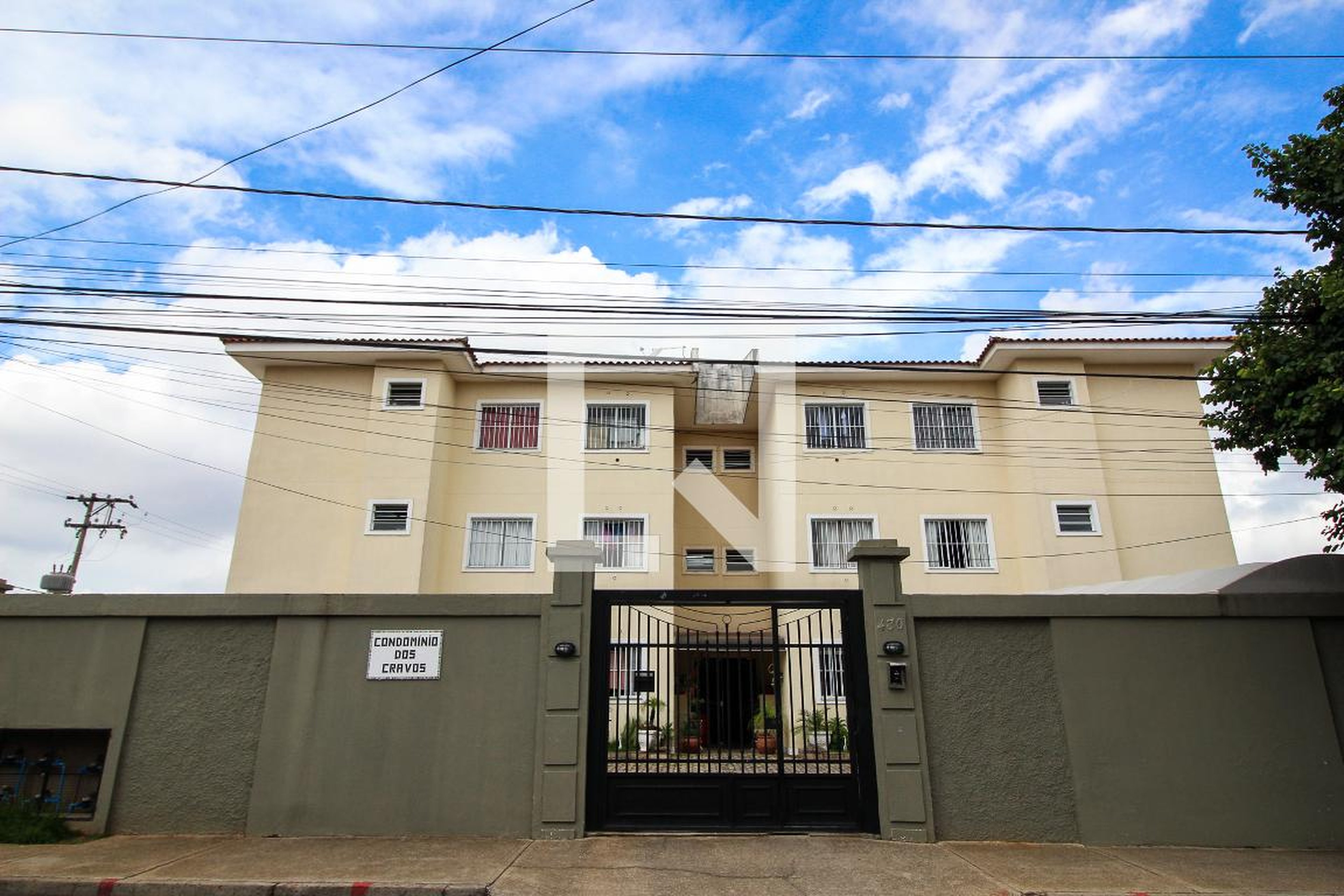 Fachada Condomínio em Alameda dos Heliotrópios, 430