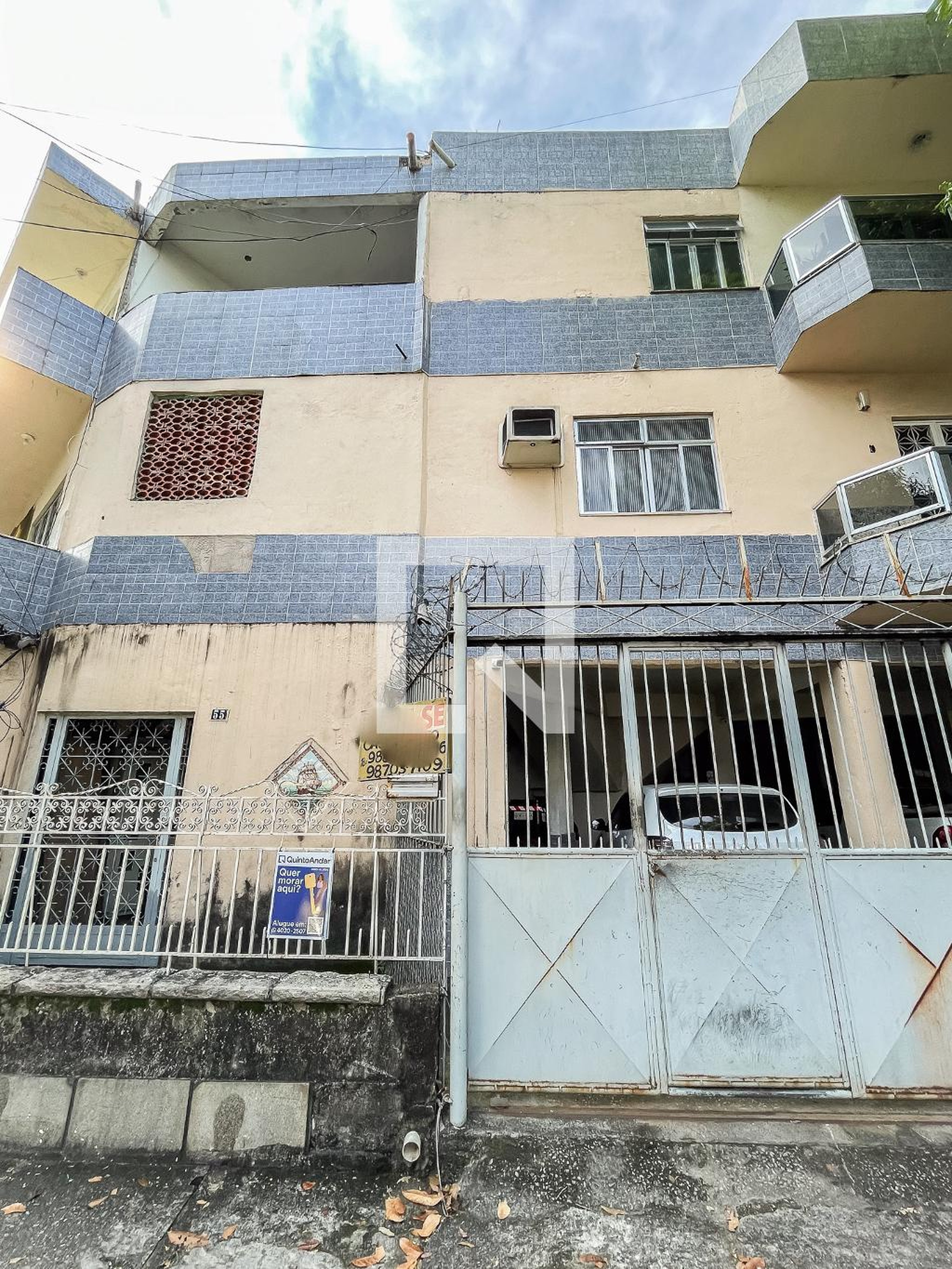 Fachada Condomínio em Rua Boituva, 55