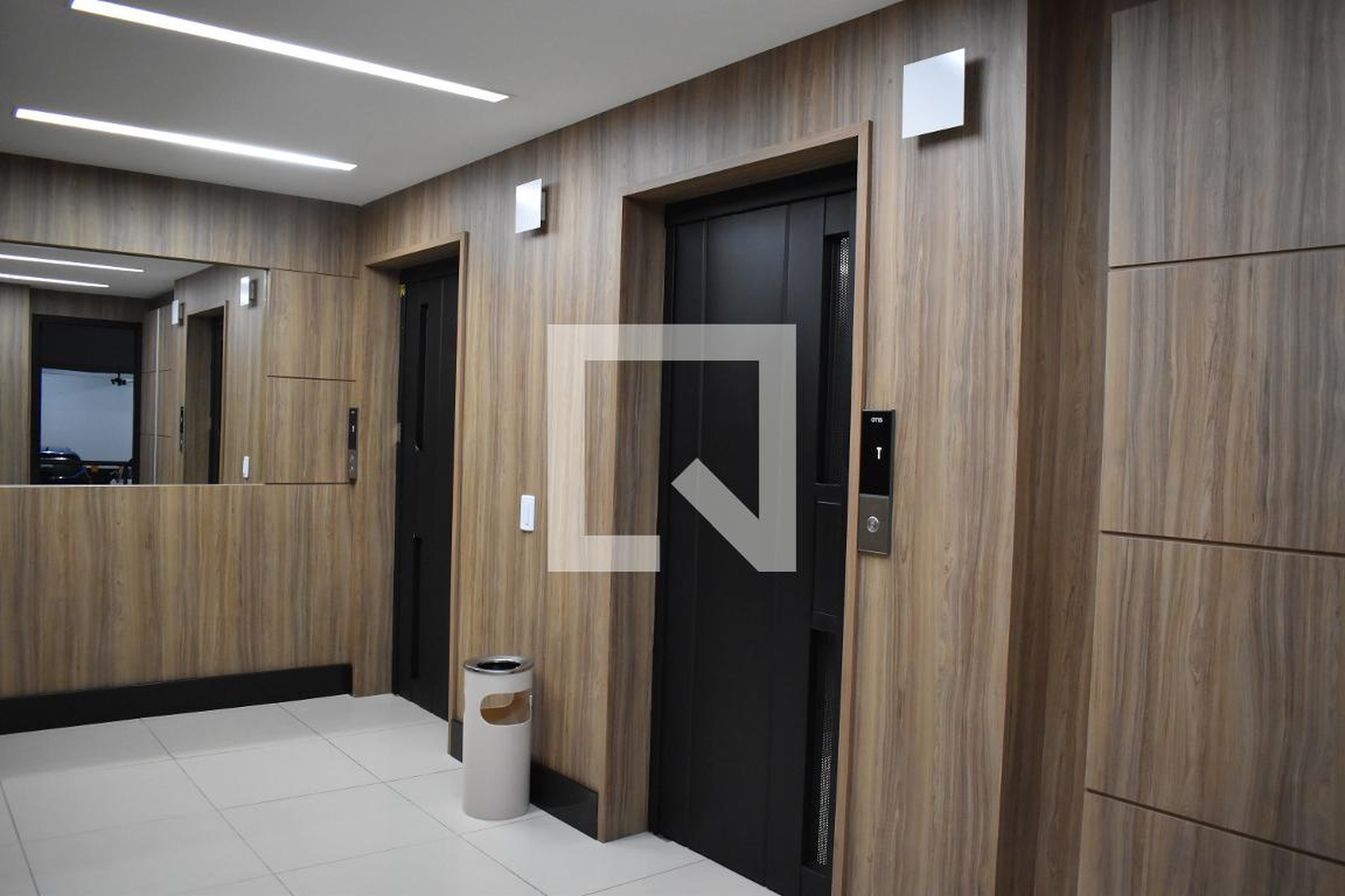 Elevador - Edifício Plaza Anchieta