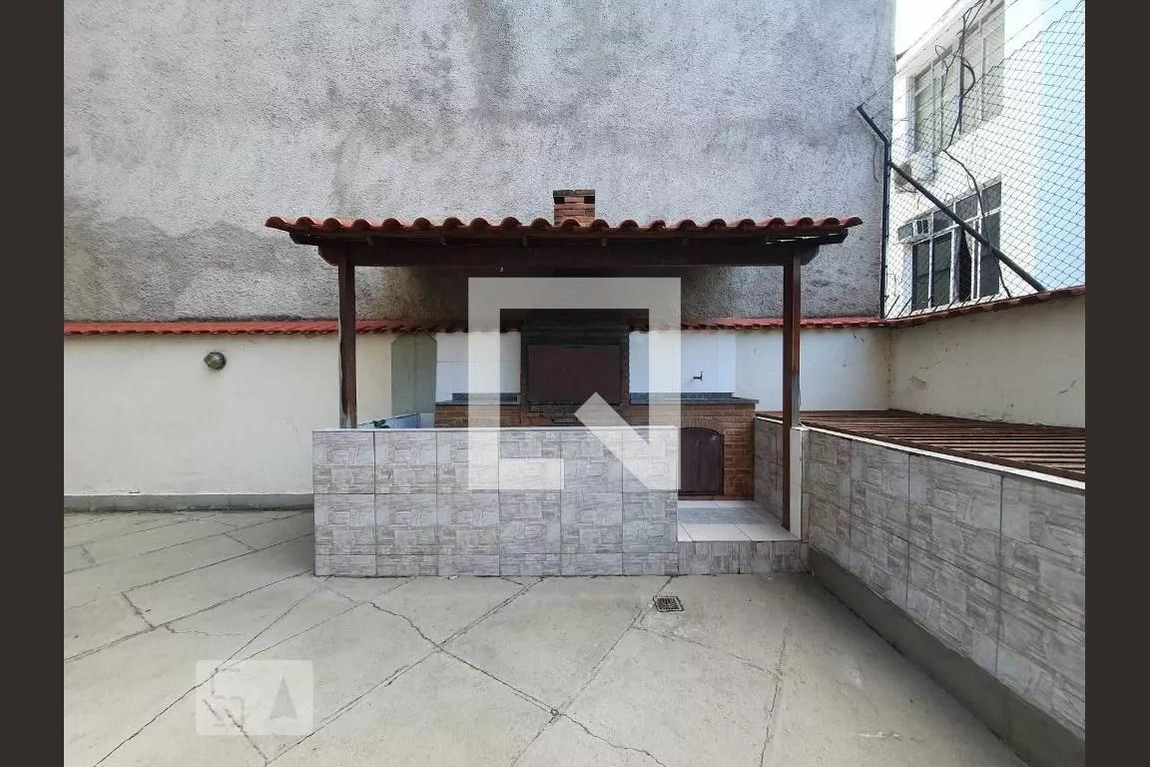 Churrasqueira - Edifício Madressilva