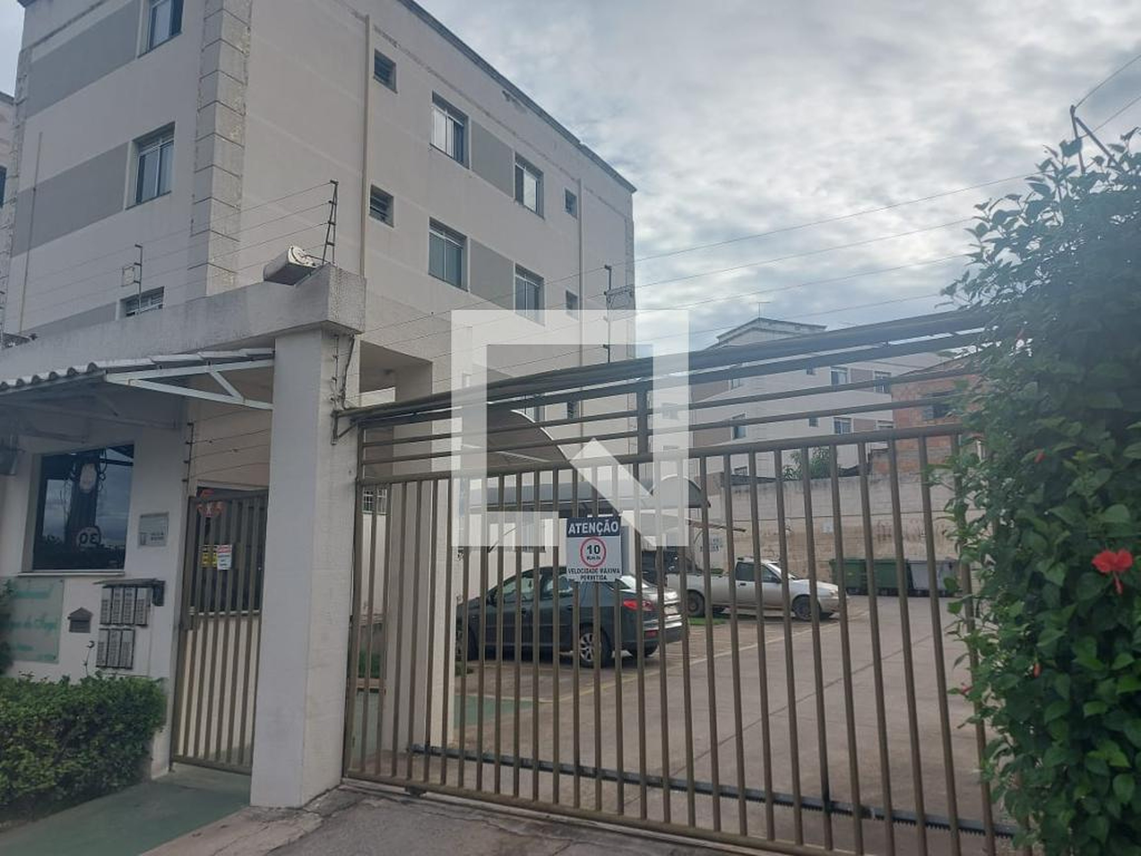 Fachada Condomínio em Avenida das Tulipas, 1060