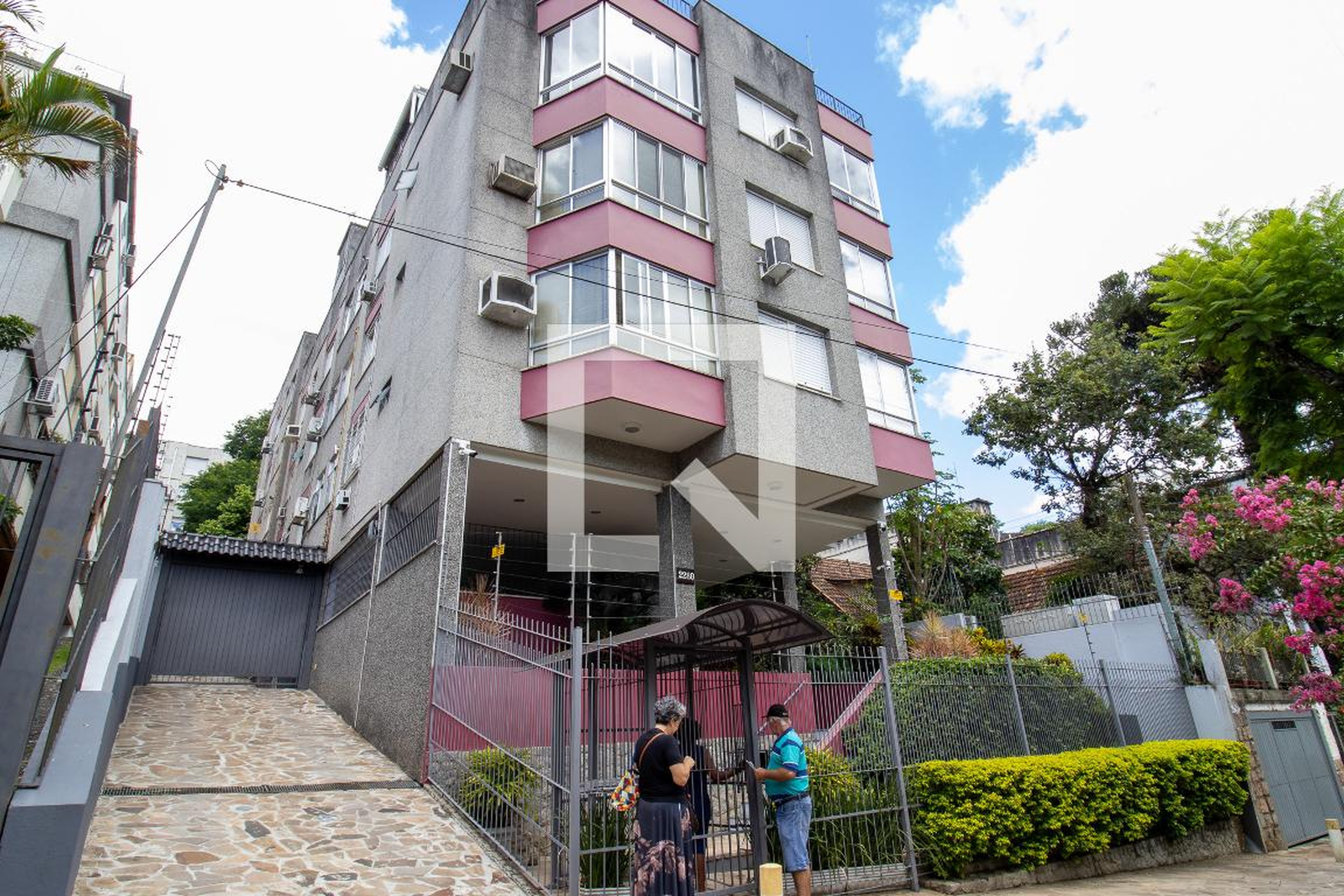 Fachada Condomínio Claudine