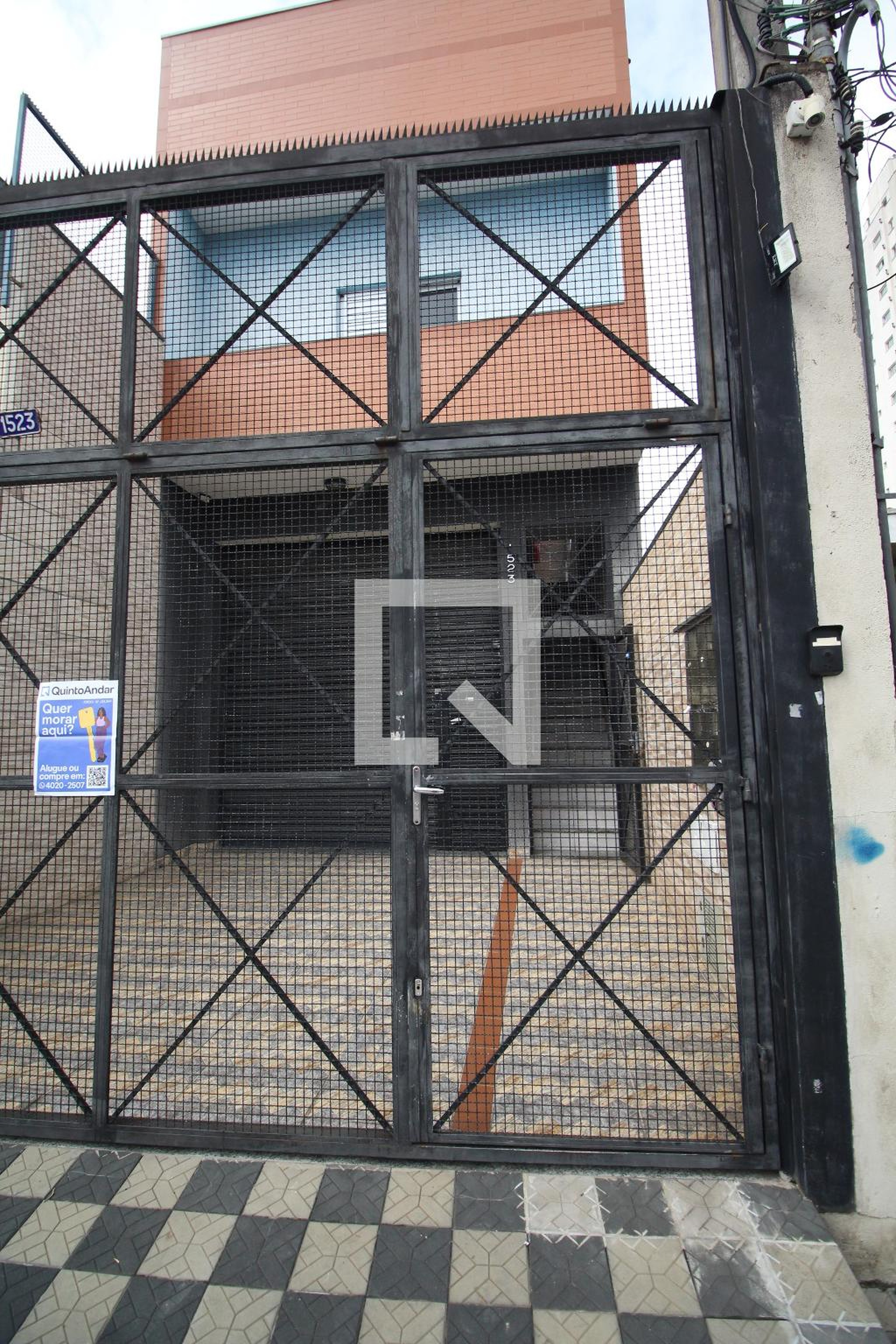 Fachada Condomínio em Rua Conselheiro Moreira de Barros, 1523